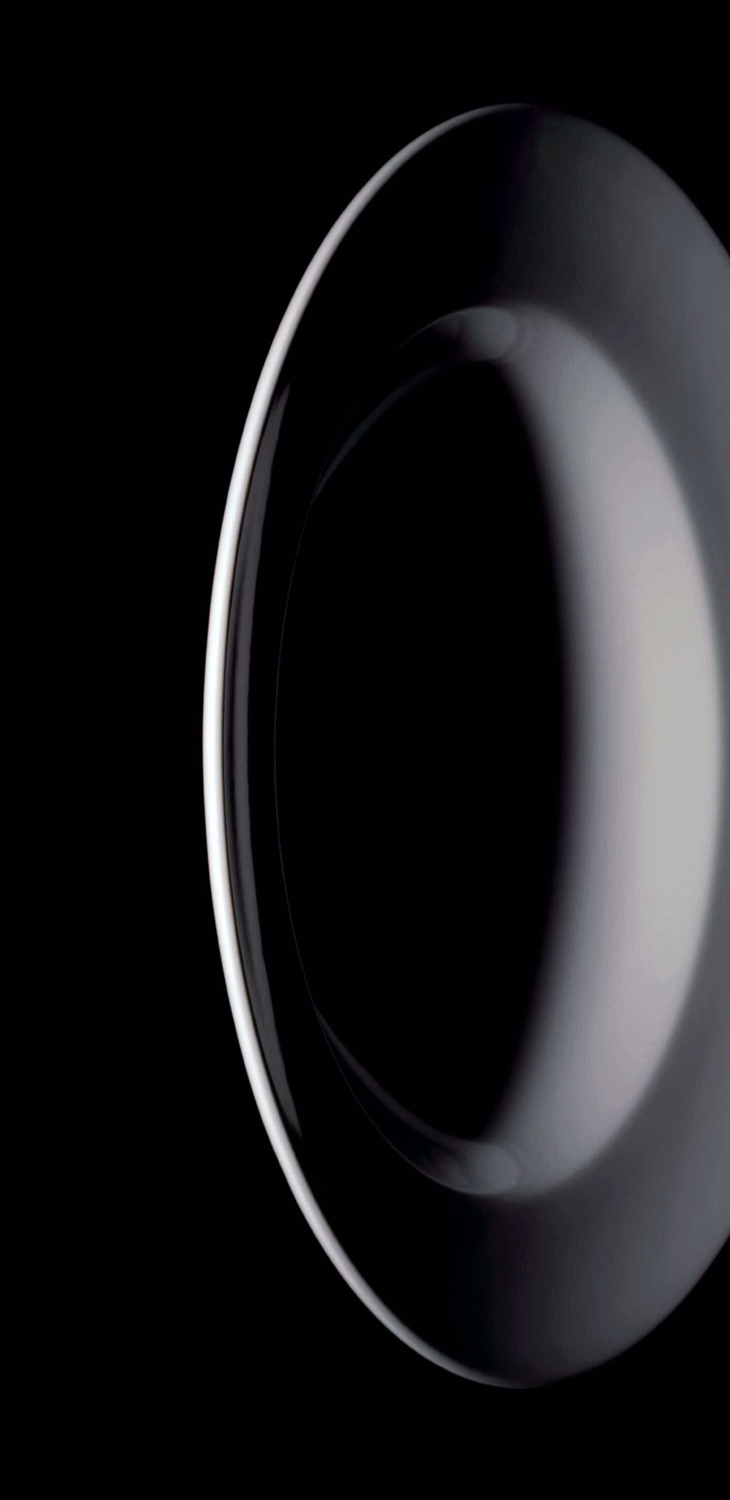 black plate, circular shape, white ceramic plate, 2K Phone Wallpaper
