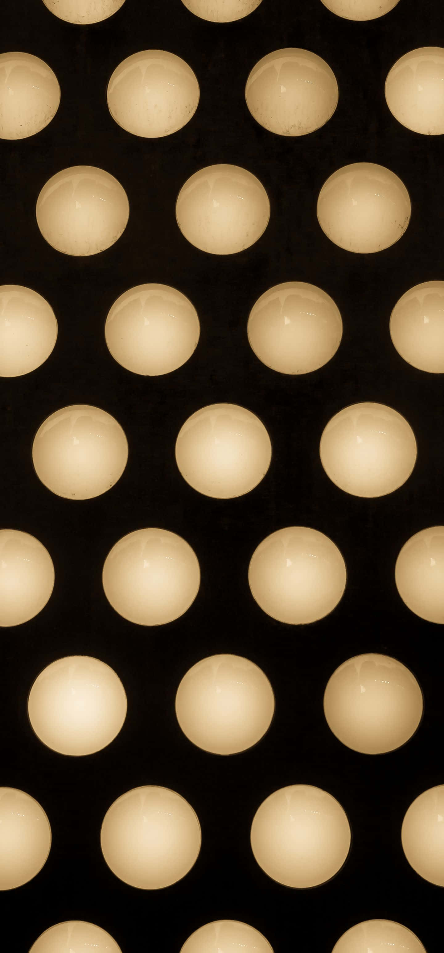 1440x3088, glowing warm beige spheres, deep black background, 2K Phone Wallpaper