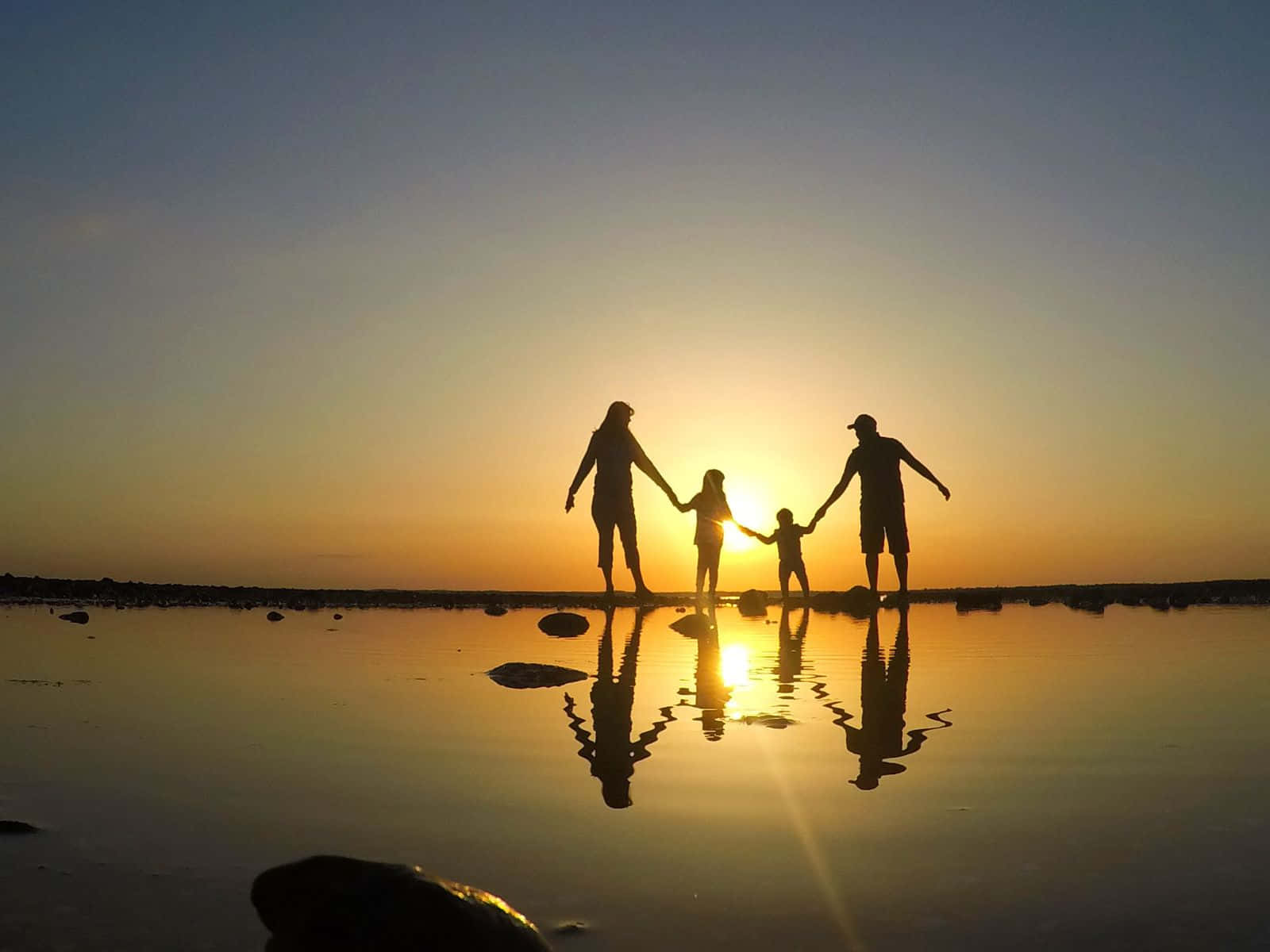 1600x1200, sunset, still body of water, HD Desktop Wallpaper