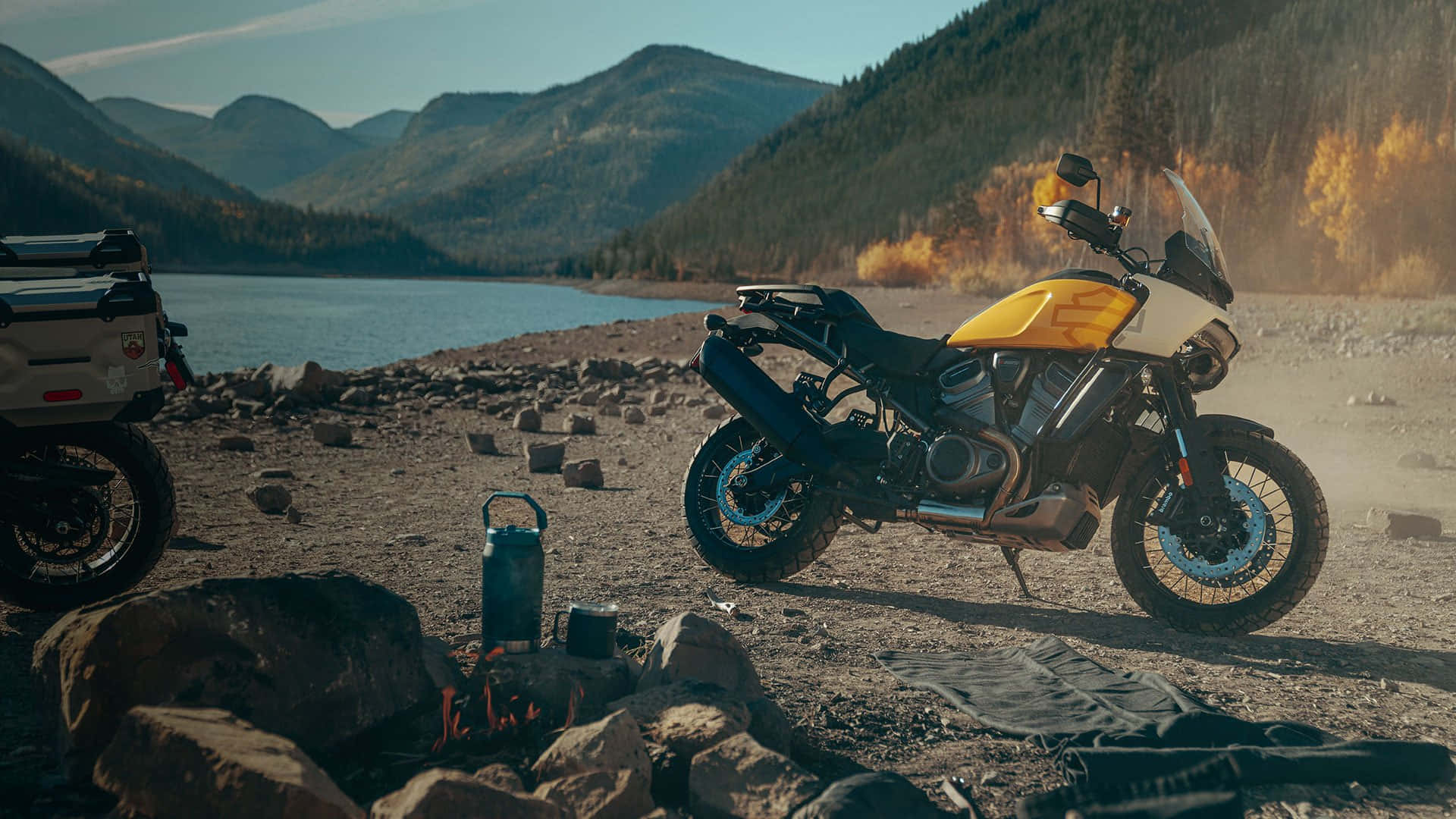 1920 x 1080 hd, yellow adventure motorcycle, rocky lakeshore, Full HD Desktop Wallpaper