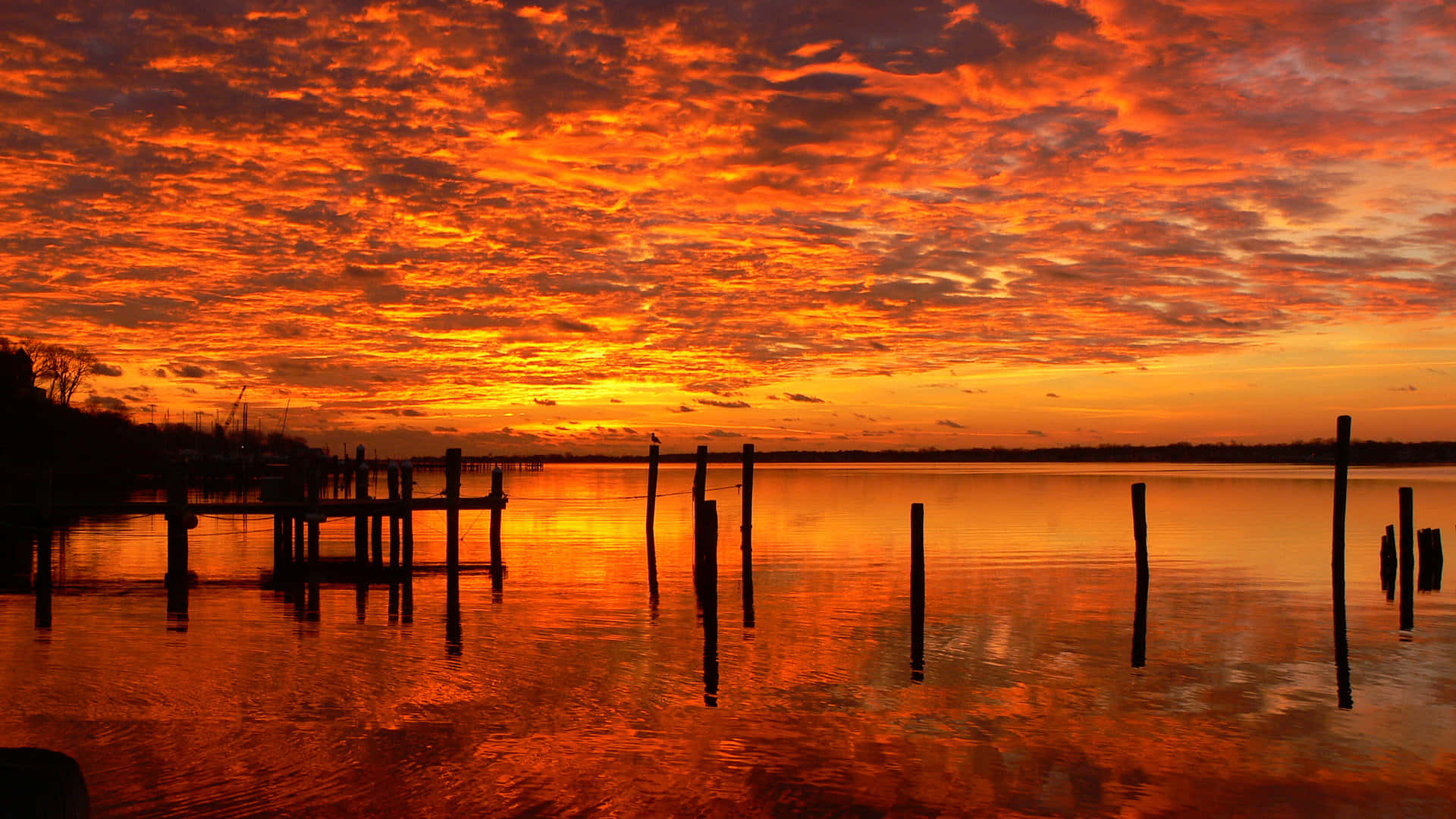 1920 x 1080 nature desktop, sunset, vibrant orange and red clouds, Full HD Desktop Wallpaper