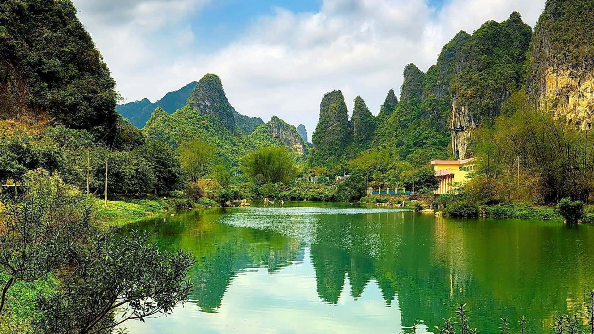 green lake, karst mountains, lush green trees, Full HD Desktop Wallpaper