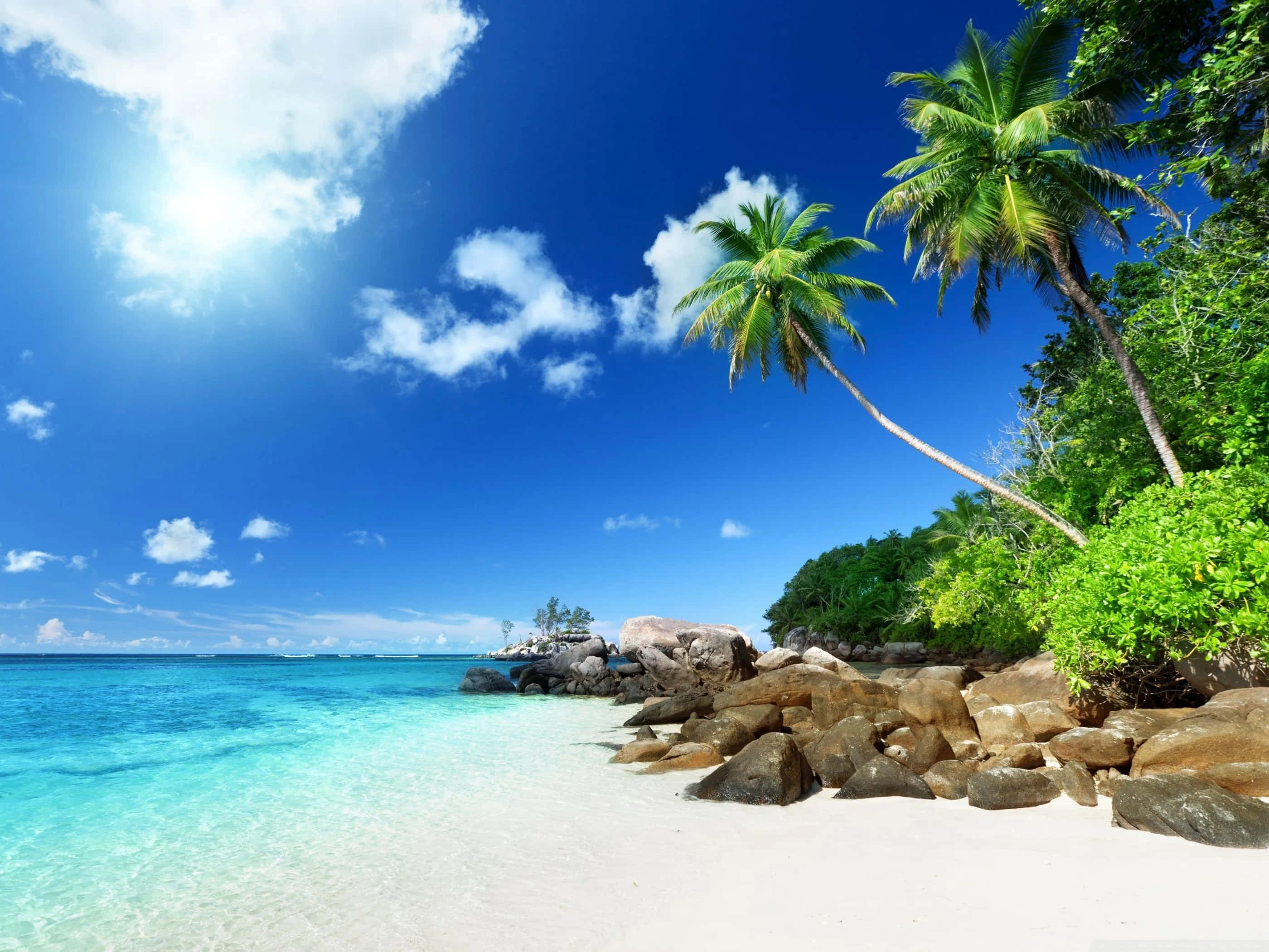 1920x1080 HD Beach, turquoise waters, white sand, 2K Desktop Wallpaper