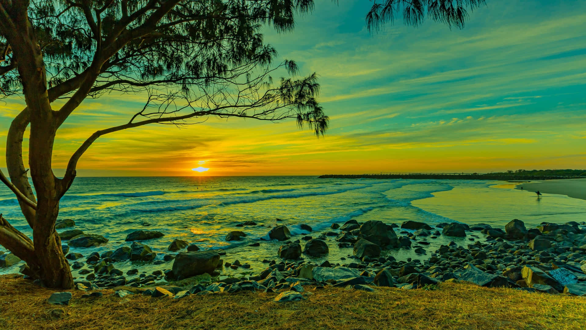 1920x1080 HD Beach, vibrant sunset, rocky beach, Full HD Desktop Wallpaper