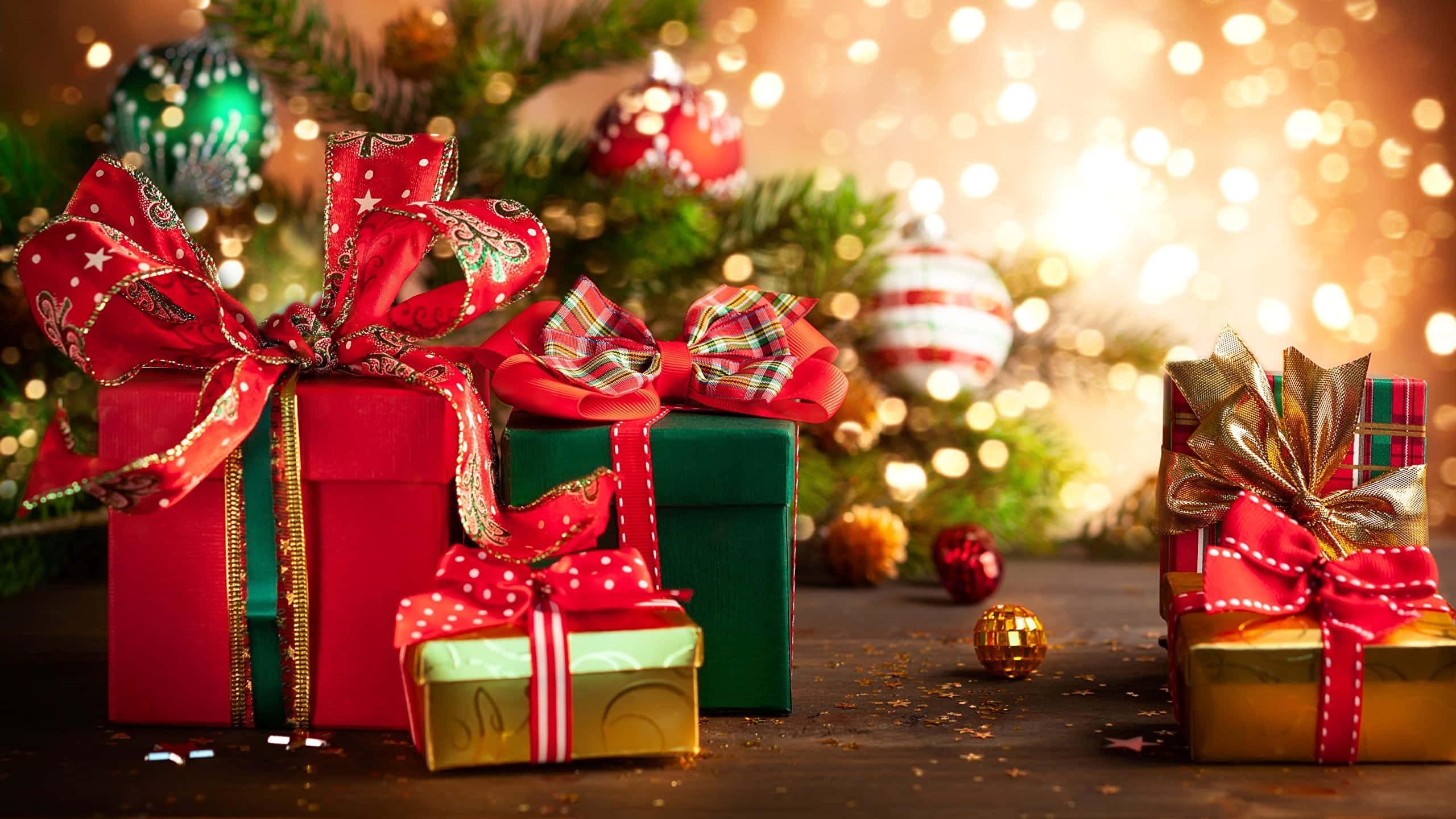 1920x1080 HD Christmas, red, green, 2K Desktop Wallpaper