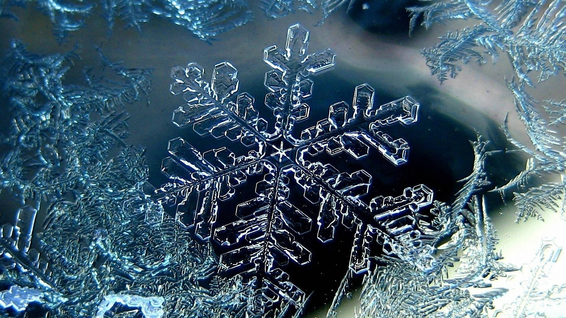 920x1080, winter desktop, ice crystal snowflake, Full HD Desktop Wallpaper