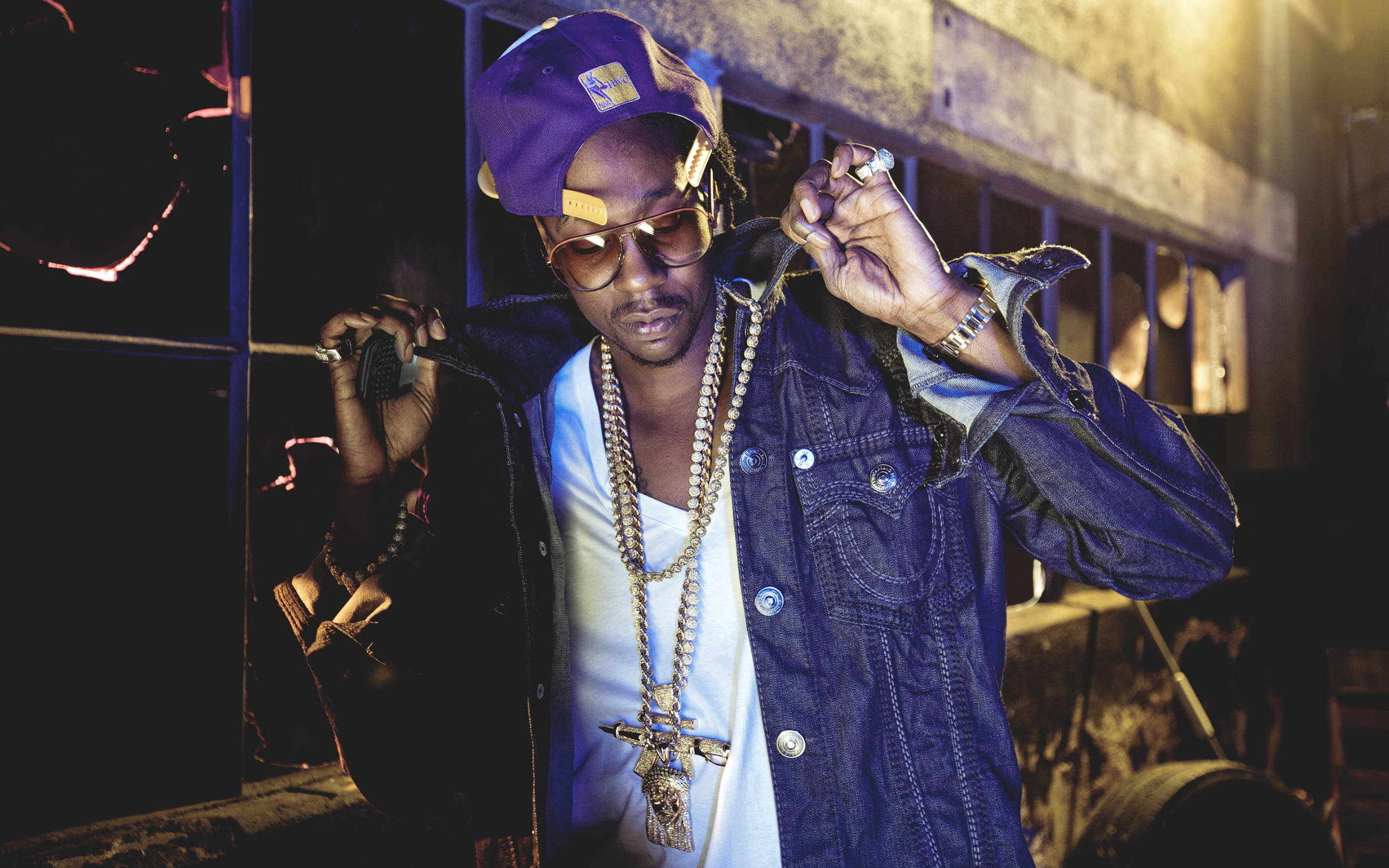 2 Chainz, purple cap, denim jacket, 2K Desktop Wallpaper