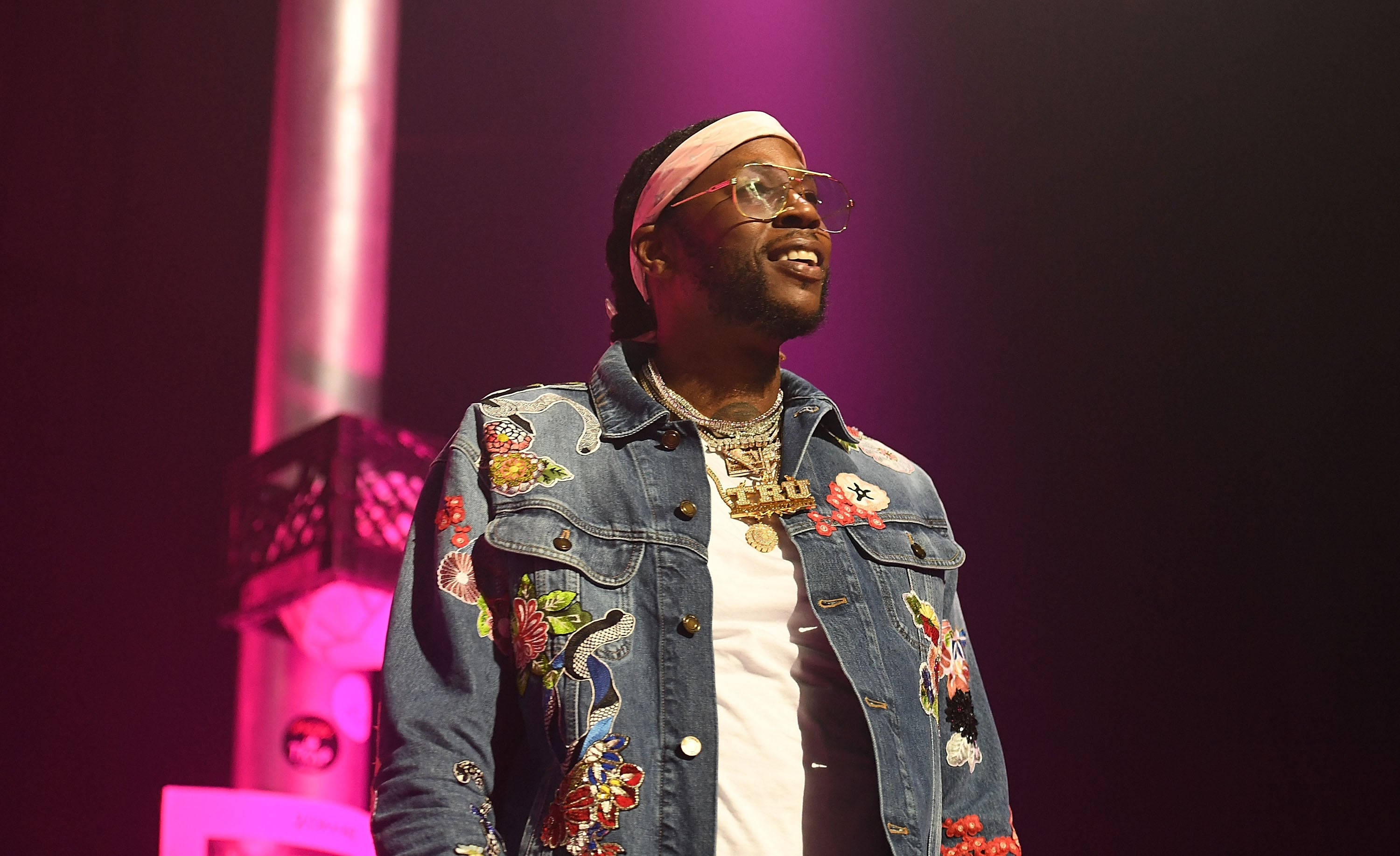 2 Chainz, 2017 BET Experience, floral denim jacket, 2K Desktop Wallpaper