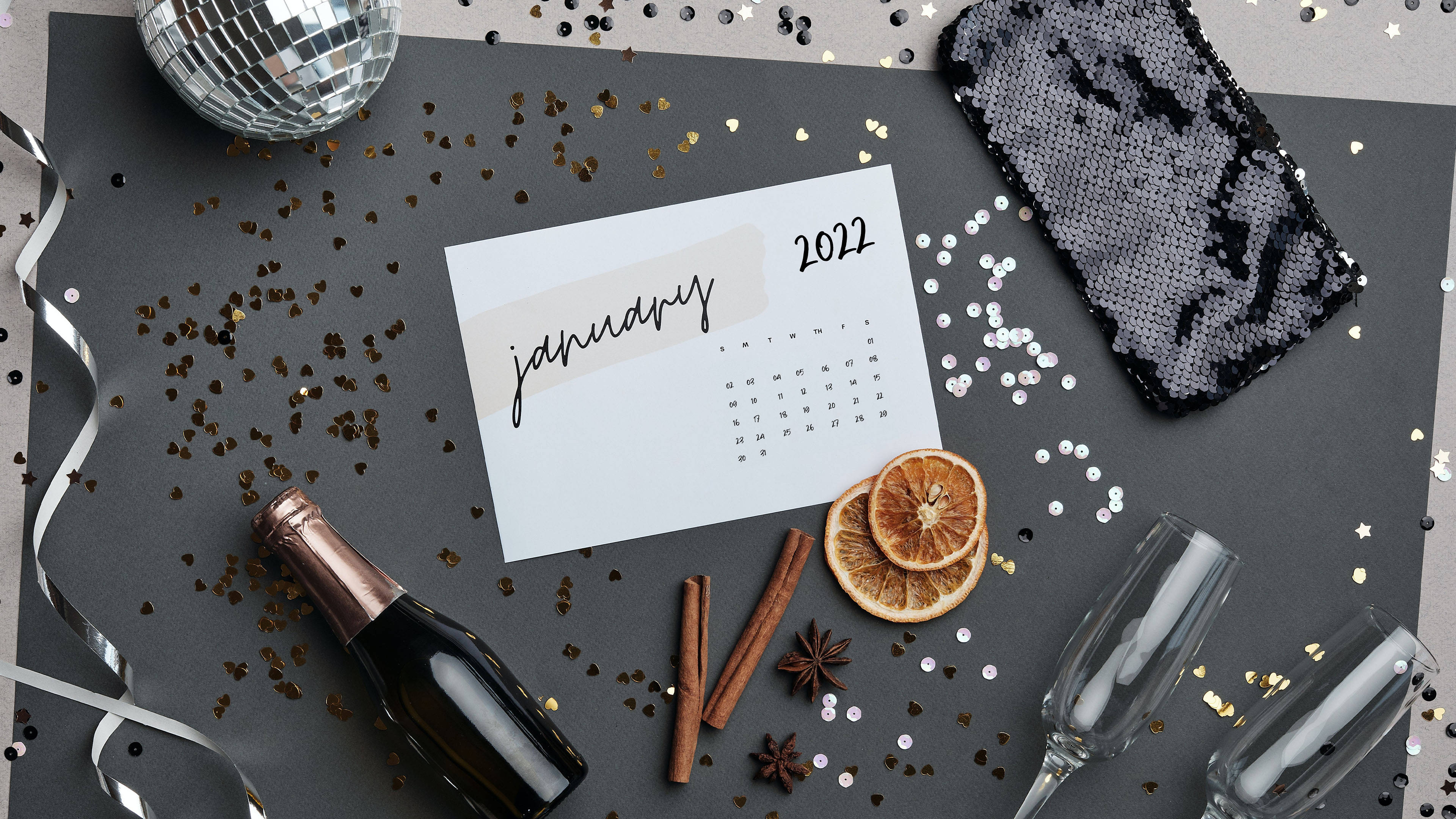 January 2022 calendar, champagne bottle, dried citrus, 4K Desktop Wallpaper