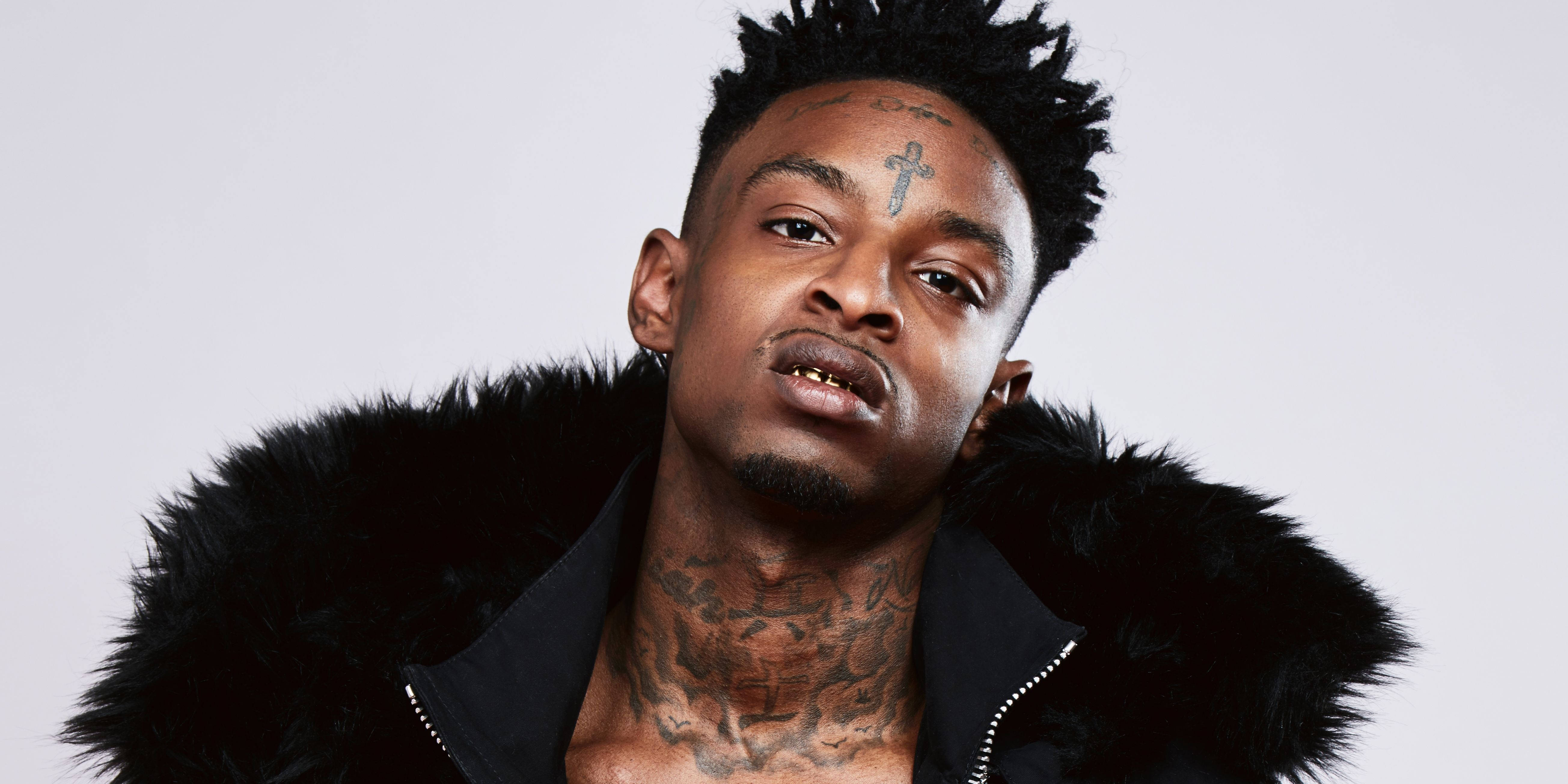 21 Savage, faux coat, black fur-lined jacket, 5K Desktop Wallpaper