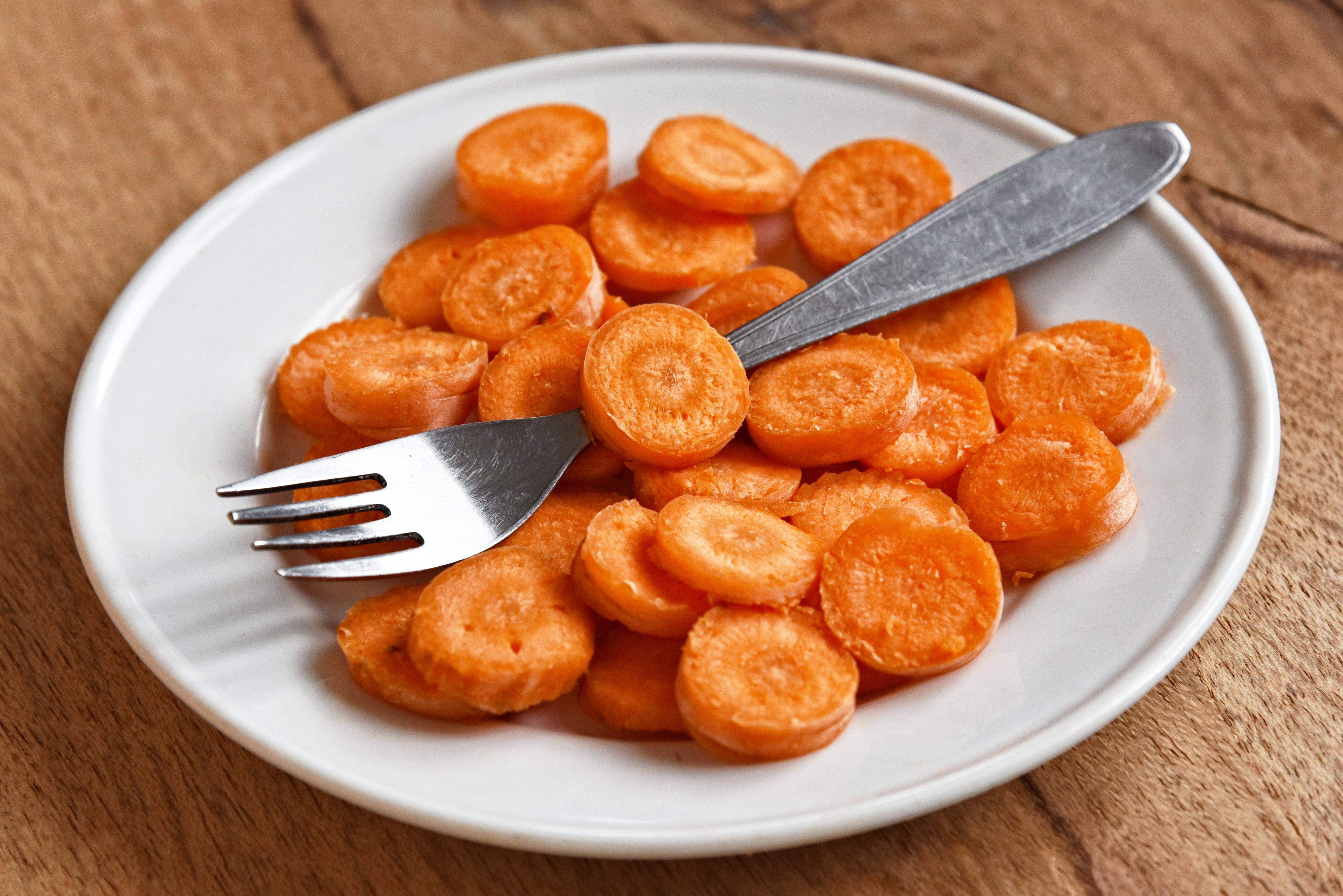 chopped carrots, white plate, bright orange sliced carrots, 5K Desktop Wallpaper