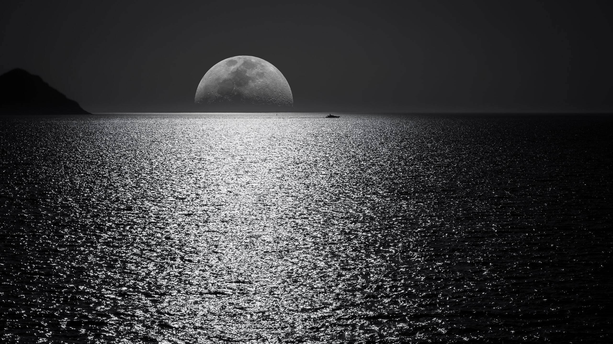 2560 x 1440, large moon, sea, 2K Desktop Wallpaper