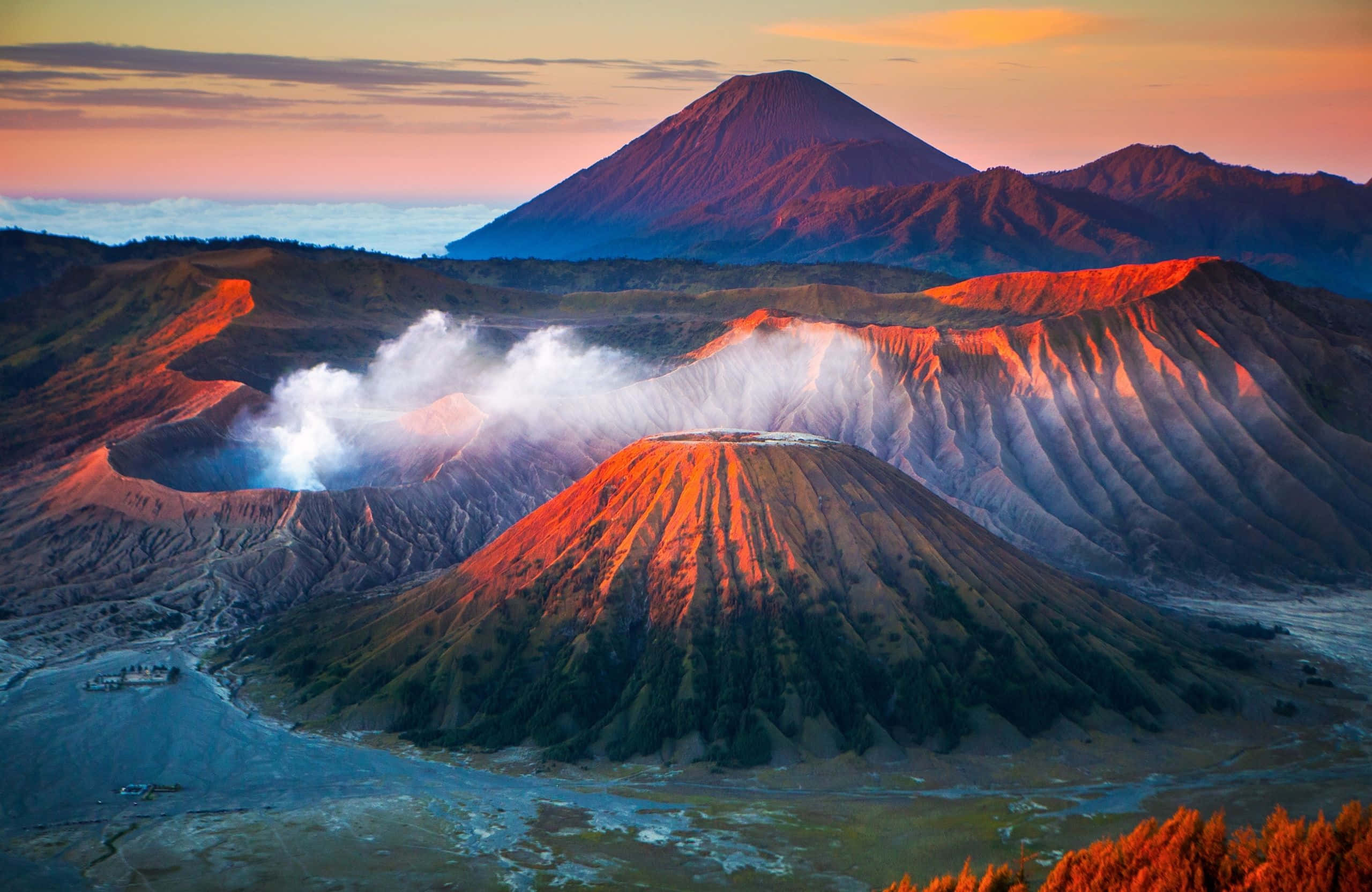 2560x1664, volcanic landscape, sunrise, 2K Desktop Wallpaper