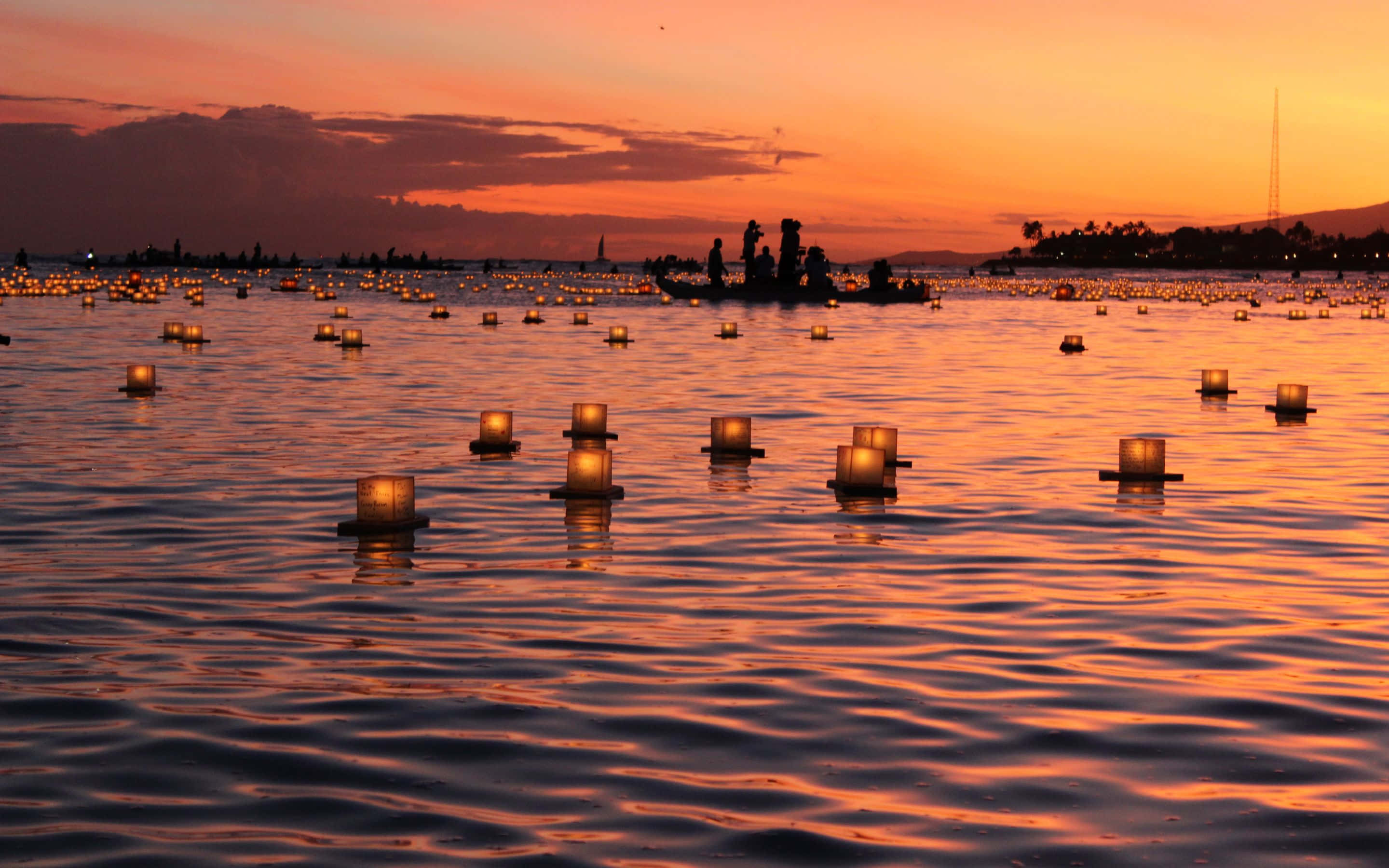 2880x1800, glowing lanterns, calm lake, 2K Desktop Wallpaper
