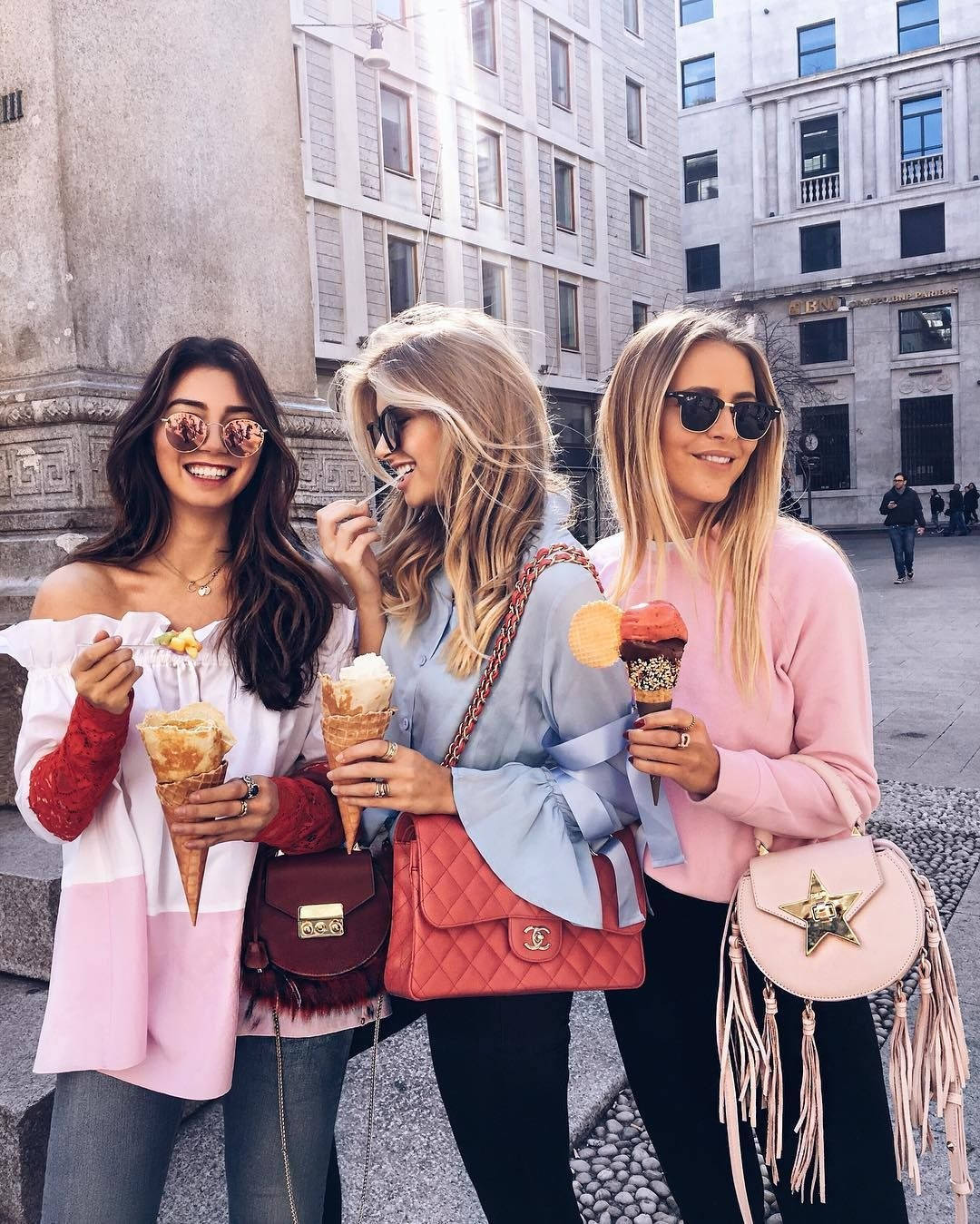 3 Best Friends, ice cream cones, sunlit urban plaza, HD Phone Wallpaper