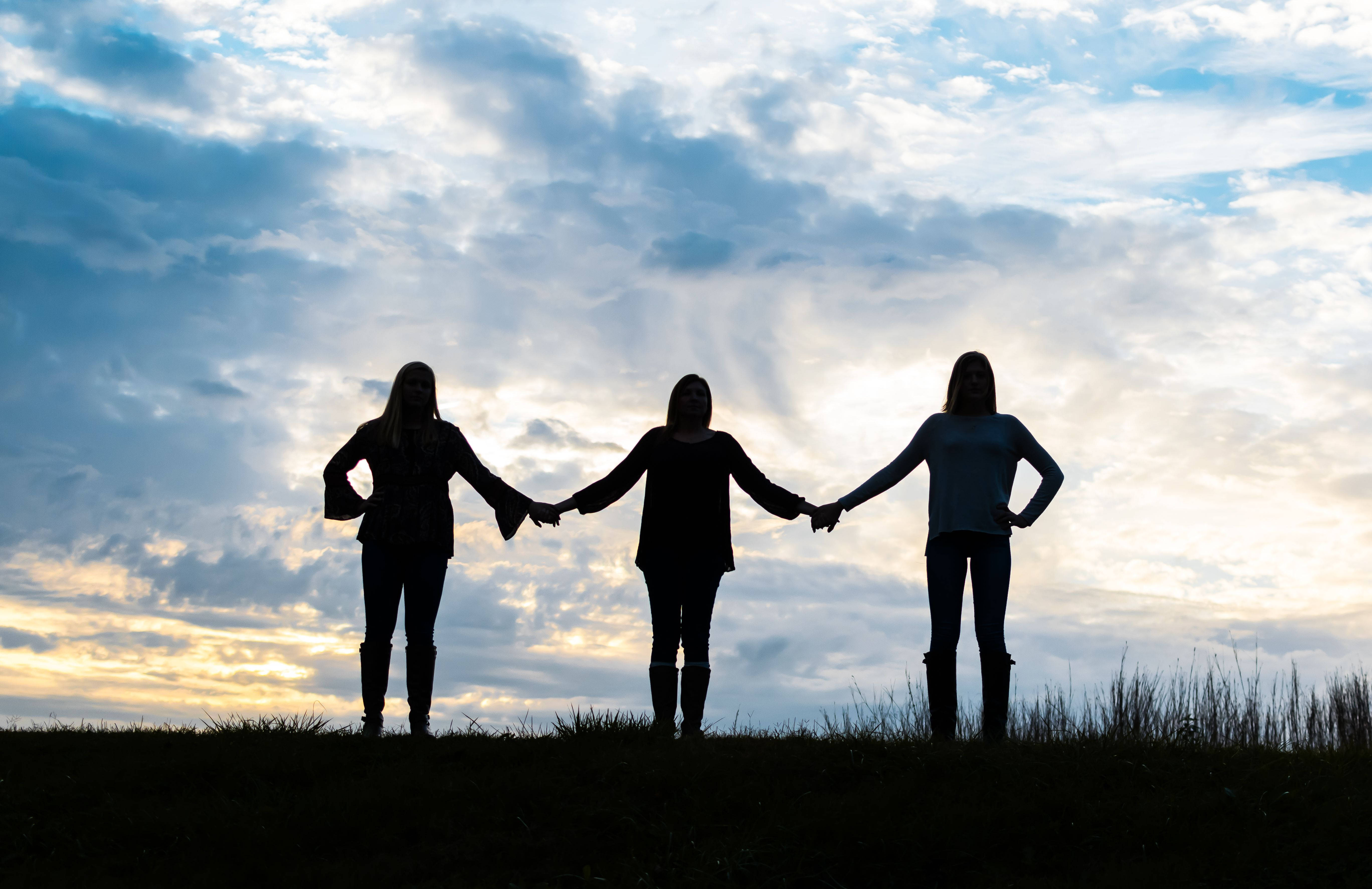 3 Best Friends, silhouetted women, grassy hill, 5K Desktop Wallpaper