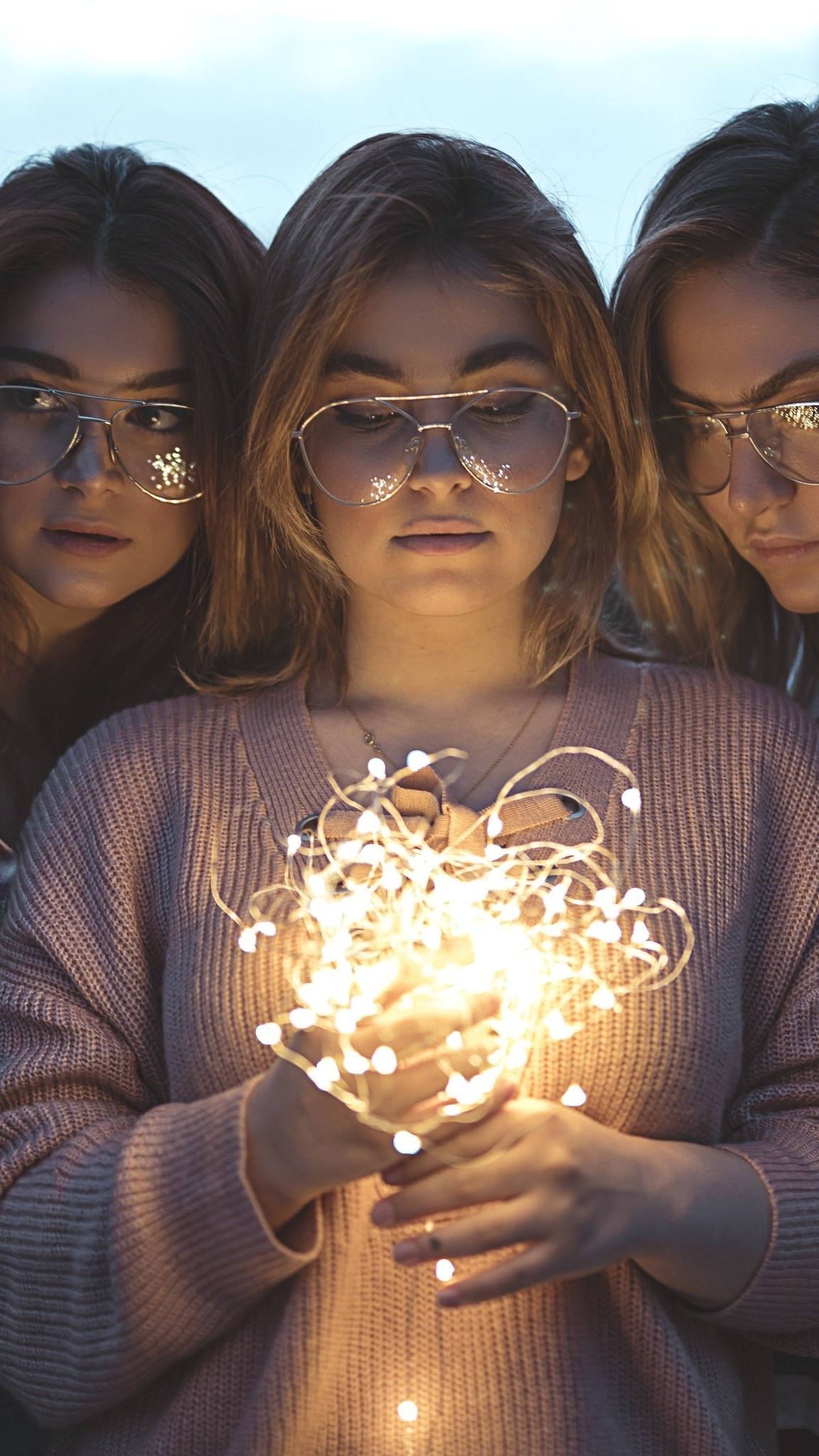 3 Best Friends, fairy lights, glasses, Full HD Phone Wallpaper