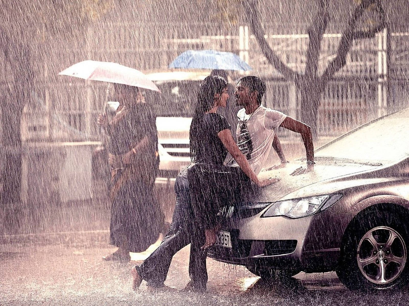 3 Moonu Movie, under the rain, silver car, HD Desktop Wallpaper