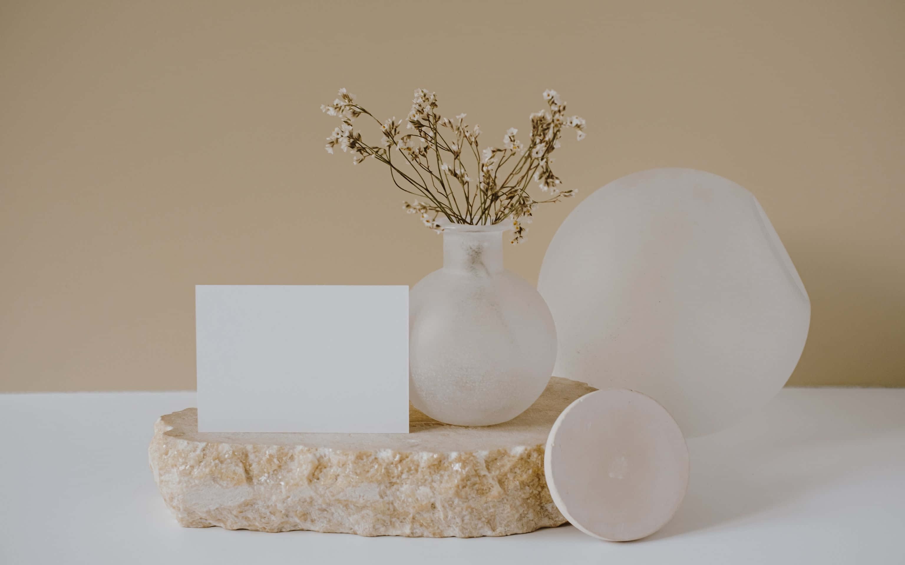 3072x1920, frosted vase, dried flowers, 2K Desktop Wallpaper