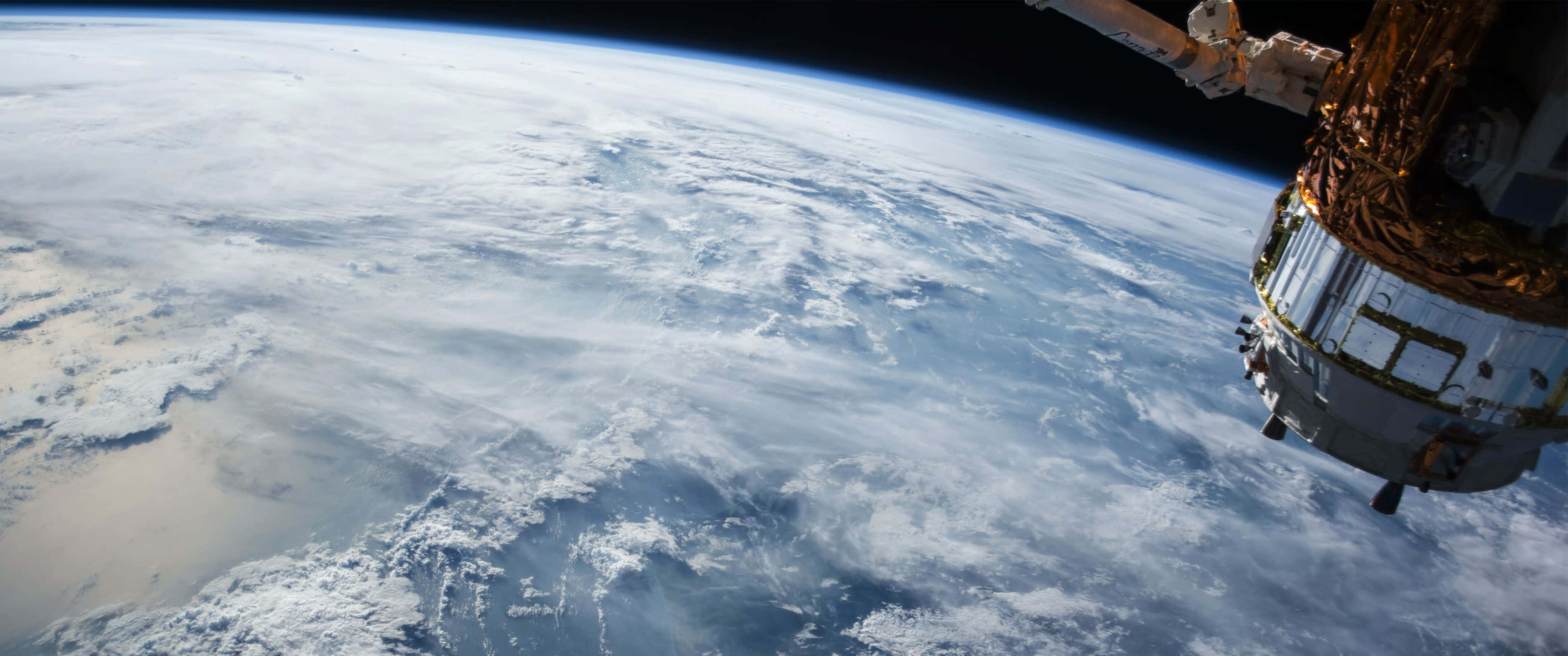 3440x1440 space, spacecraft, Earth, 2K Desktop Wallpaper