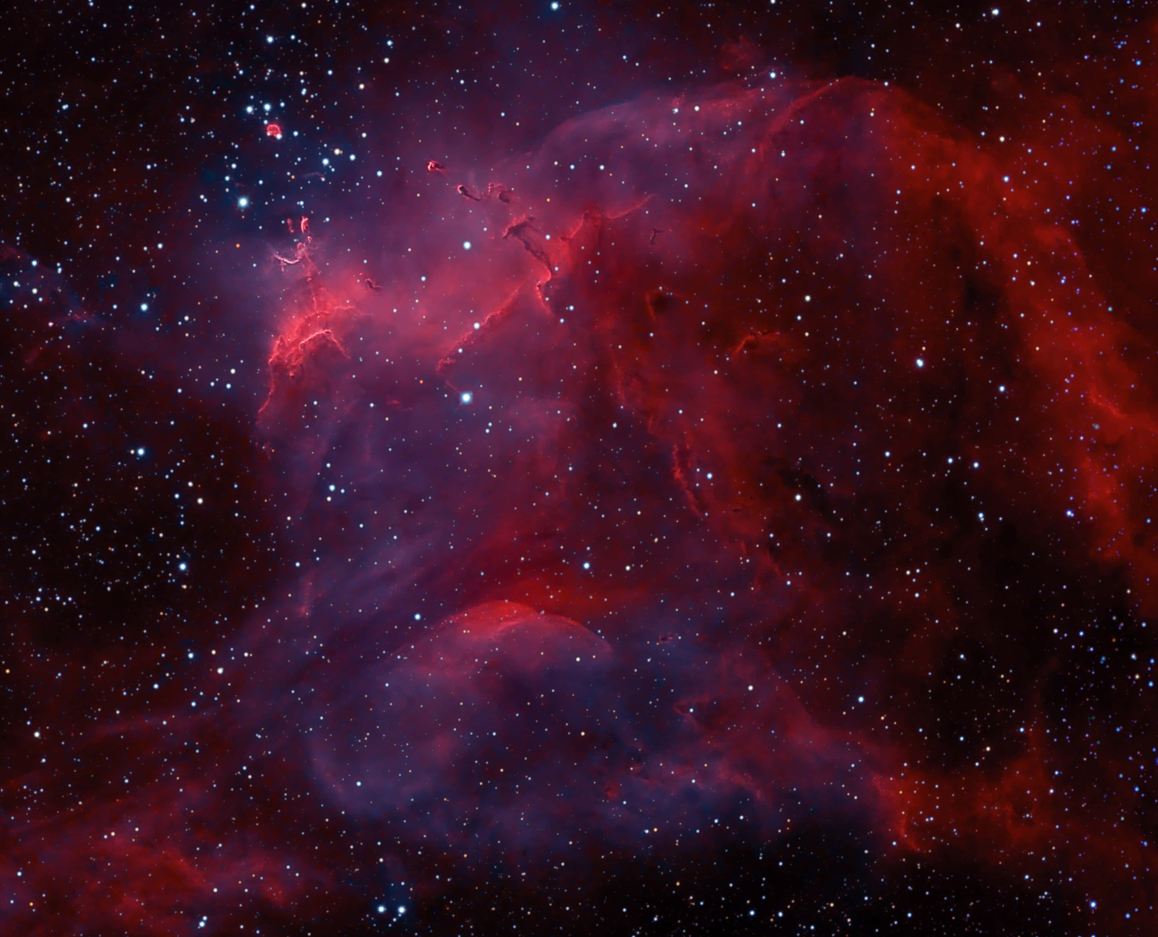 3d star, cosmic nebula, deep reds, 4K Desktop Wallpaper