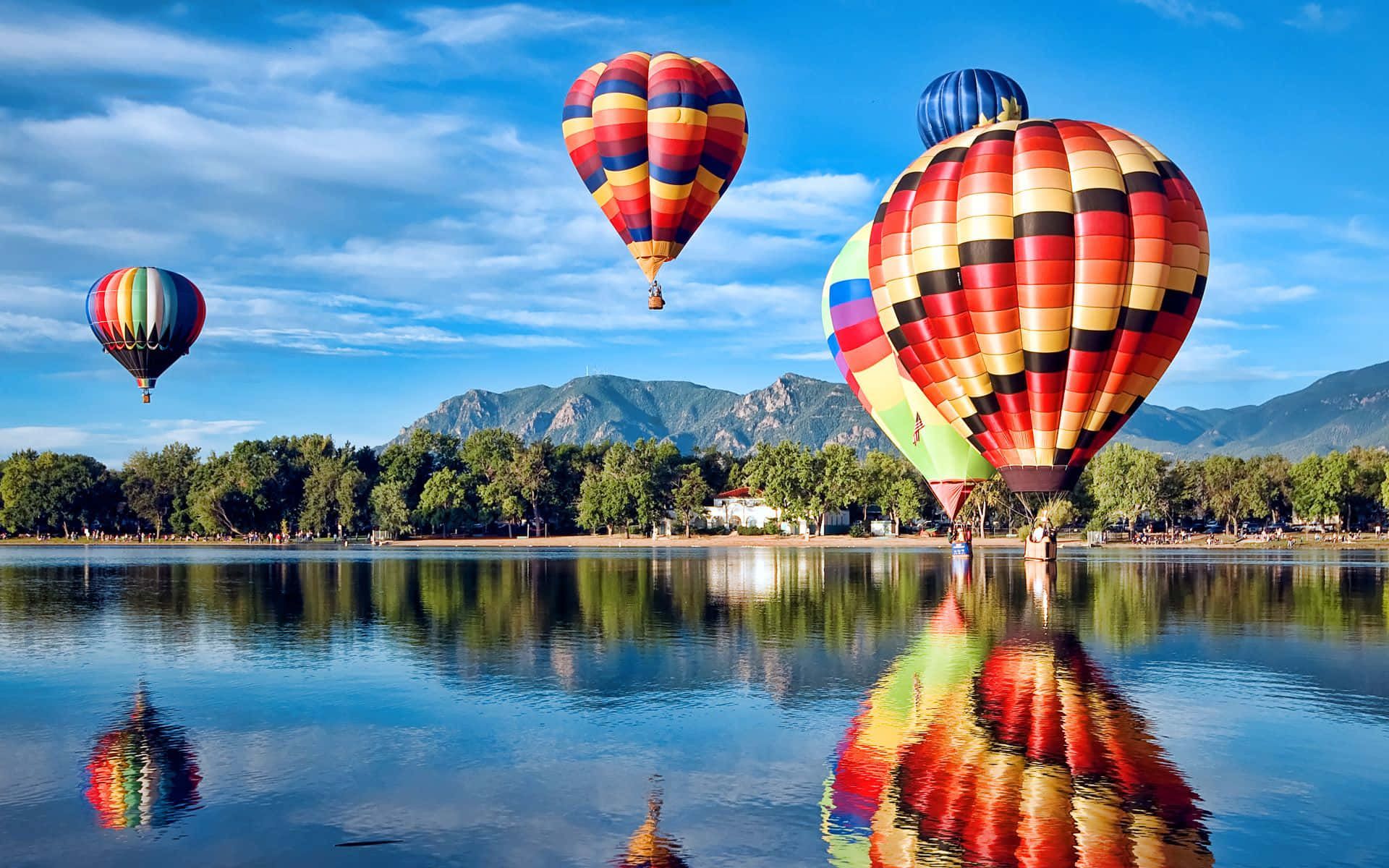 3d travel, hot air balloons, bold stripes, Full HD Desktop Wallpaper