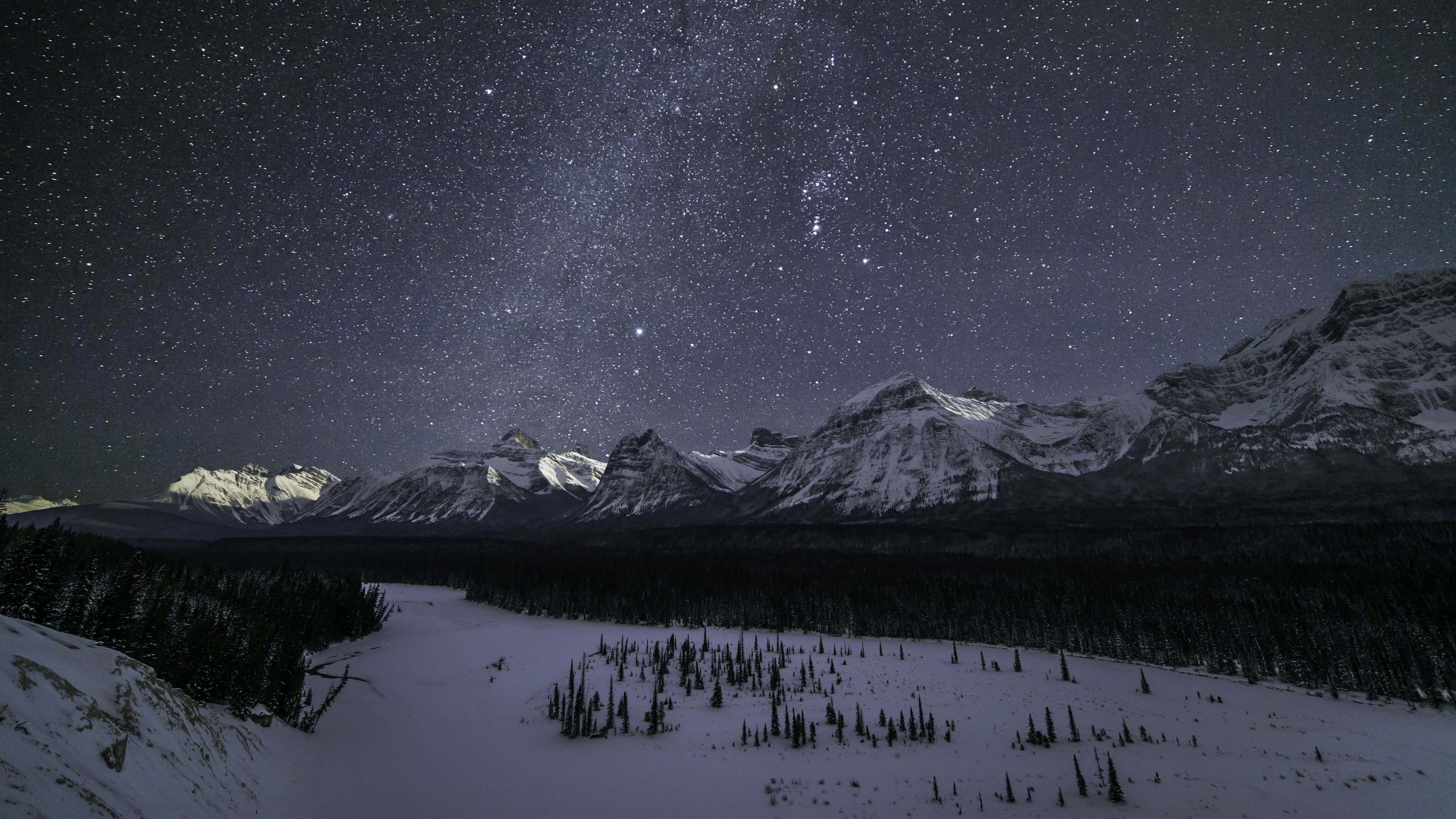 starry night sky, snowcapped mountains, frozen valley, 4K Desktop Wallpaper