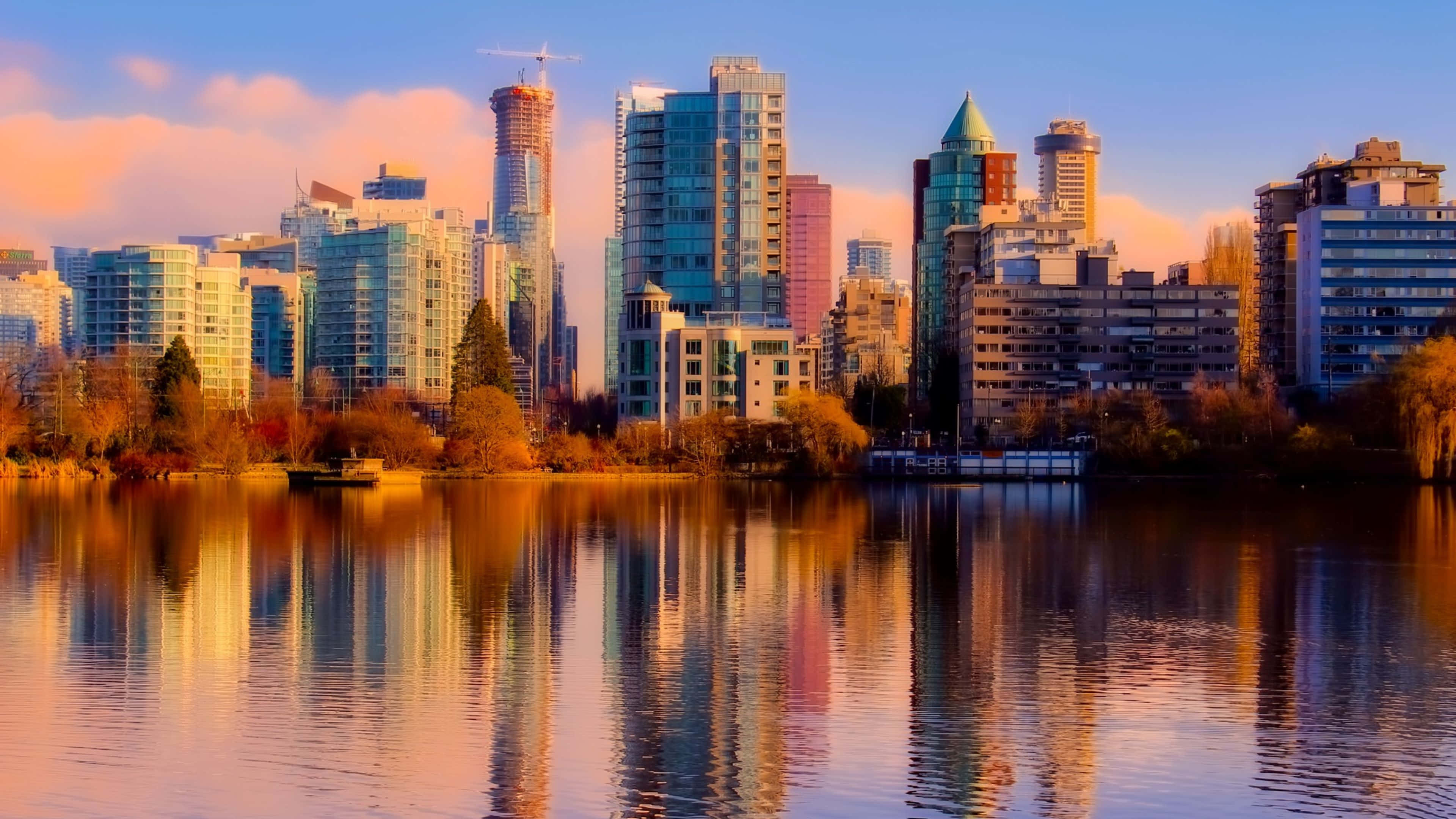 Golden Hour, city skyline, sunset, 4K Desktop Wallpaper