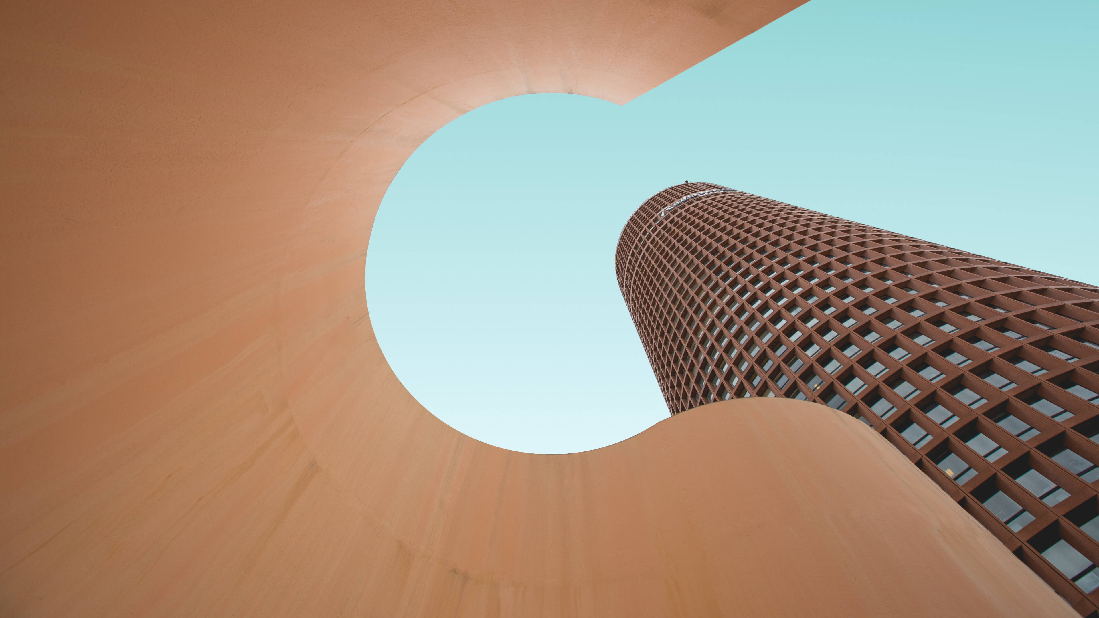 4K Architecture, circular high-rise, terracotta building, 4K Desktop Wallpaper
