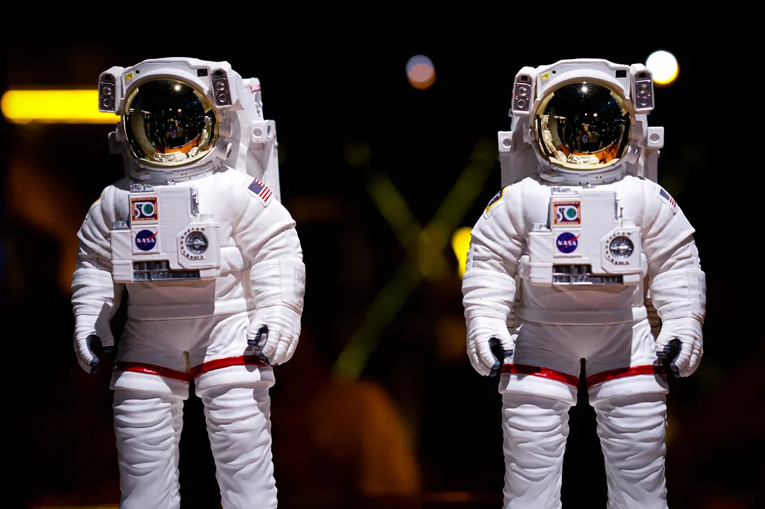 4K Astronaut