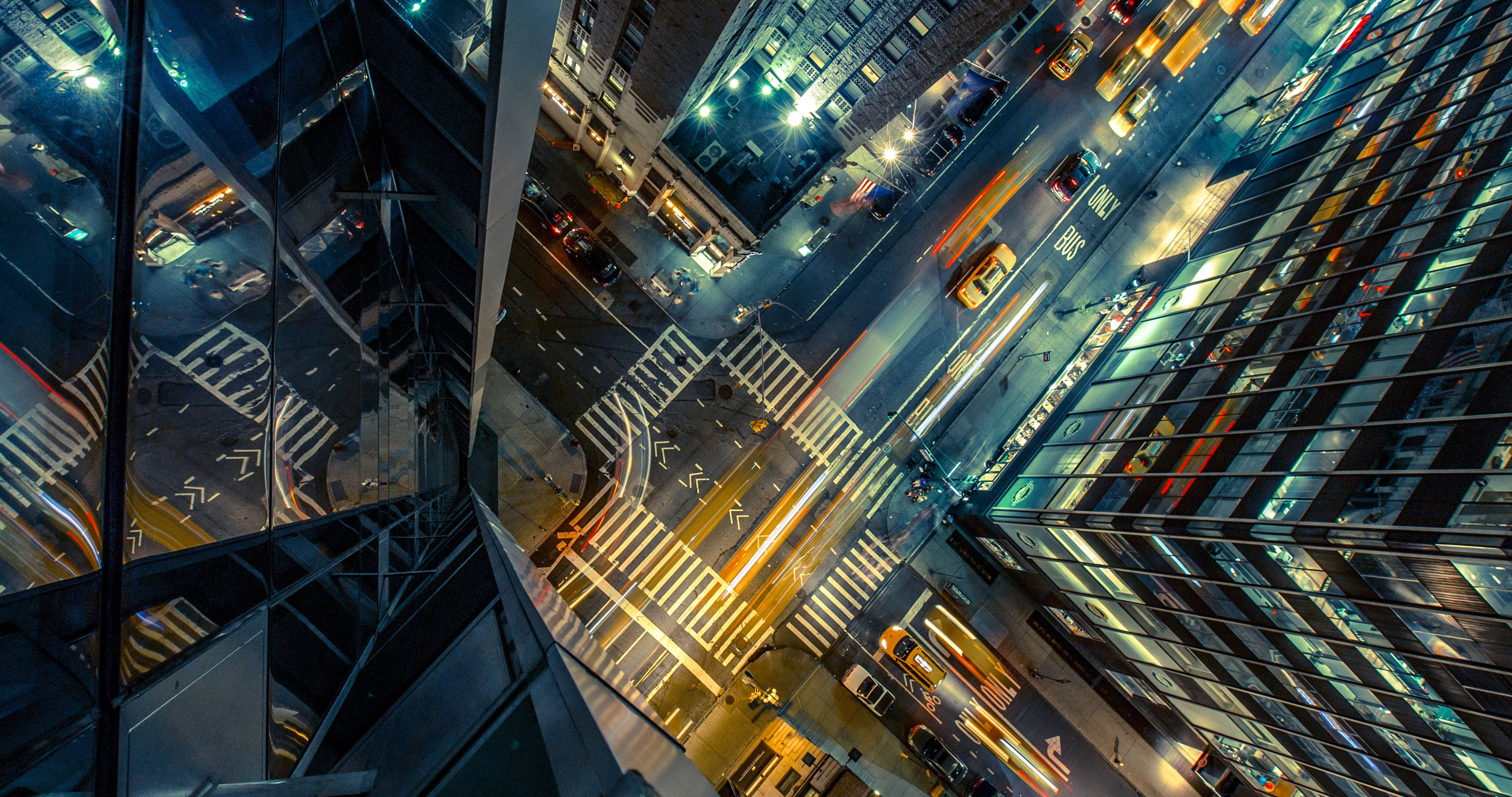4K Ultra HD City Top View, bustling city intersection, night, 4K Desktop Wallpaper