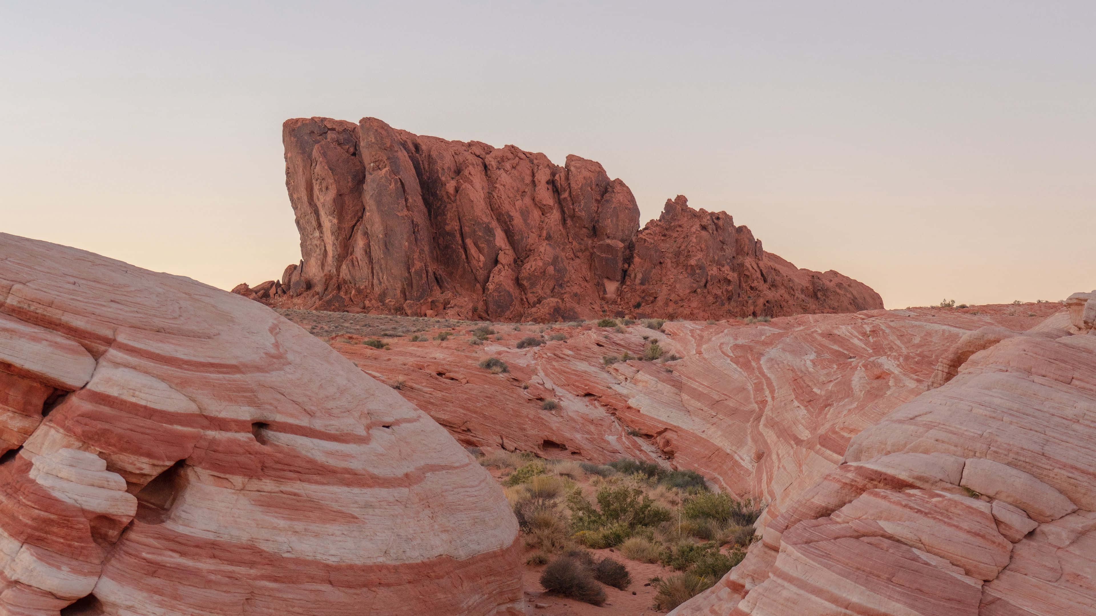 desert rock formations, dusk, red sandstone, 4K Desktop Wallpaper