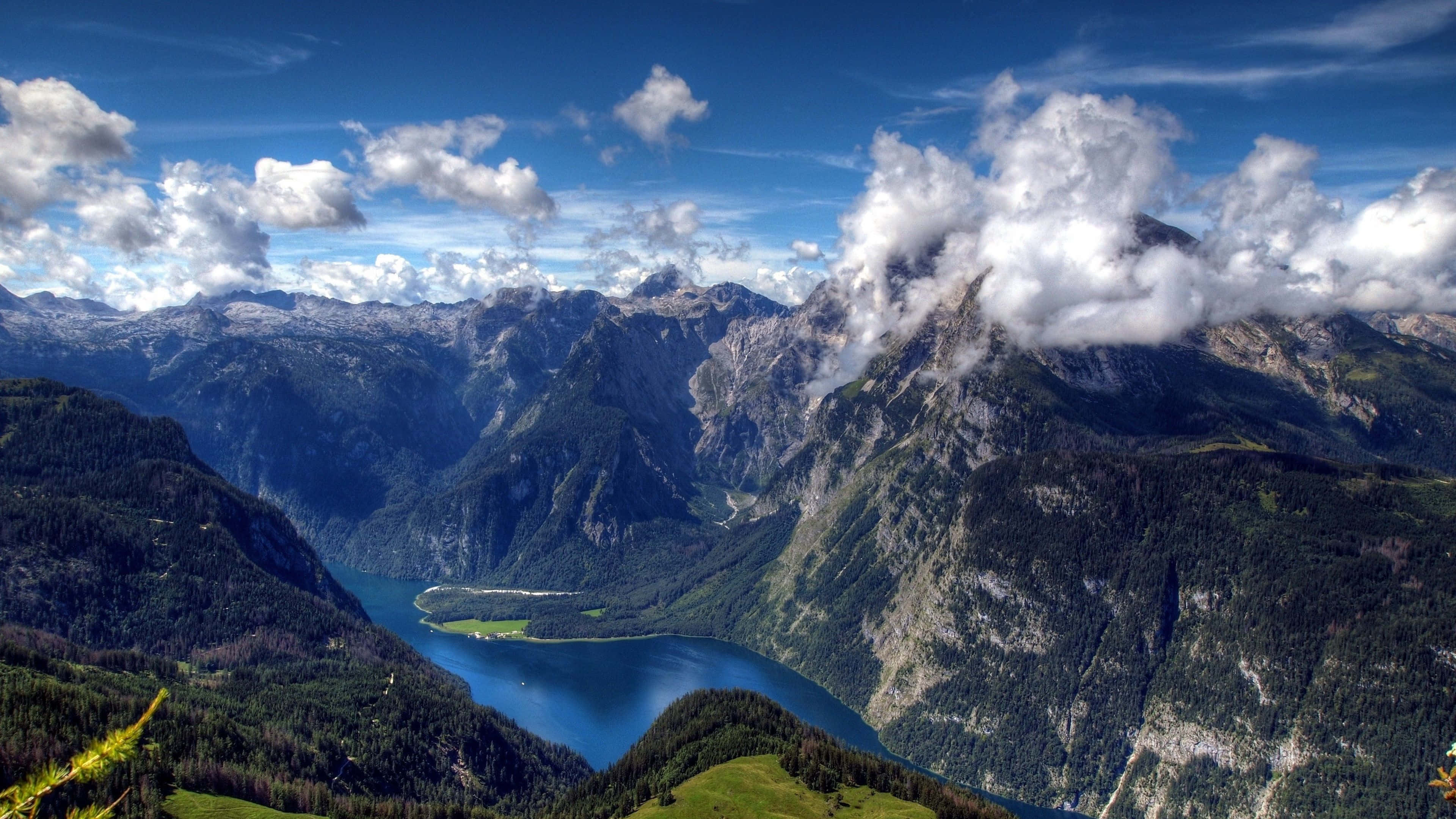 4K Ultra HD Landscape, mountain valley, deep blue lake, 4K Desktop Wallpaper
