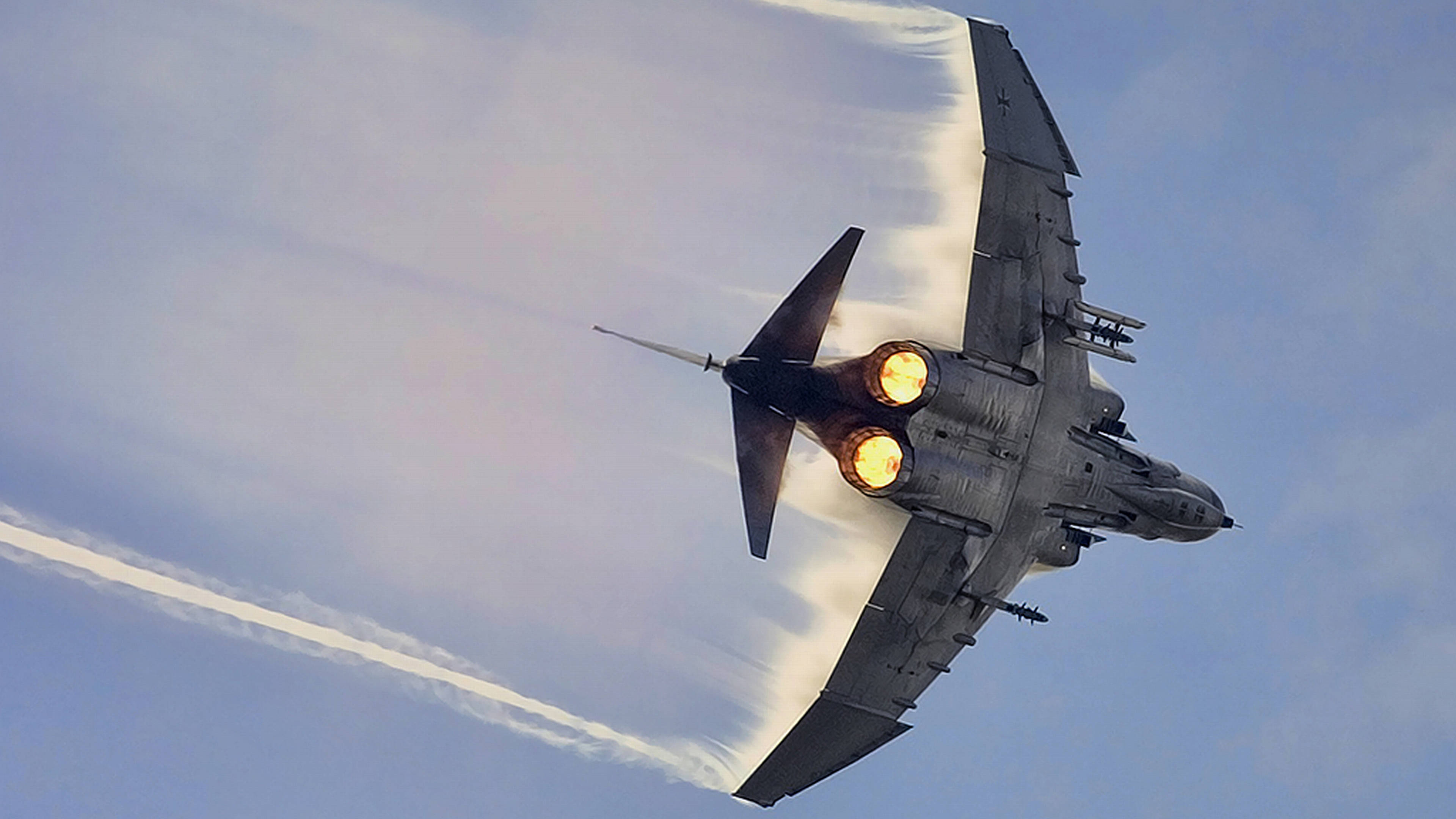 fighter jet, afterburners blazing, pale blue sky, 4K Desktop Wallpaper