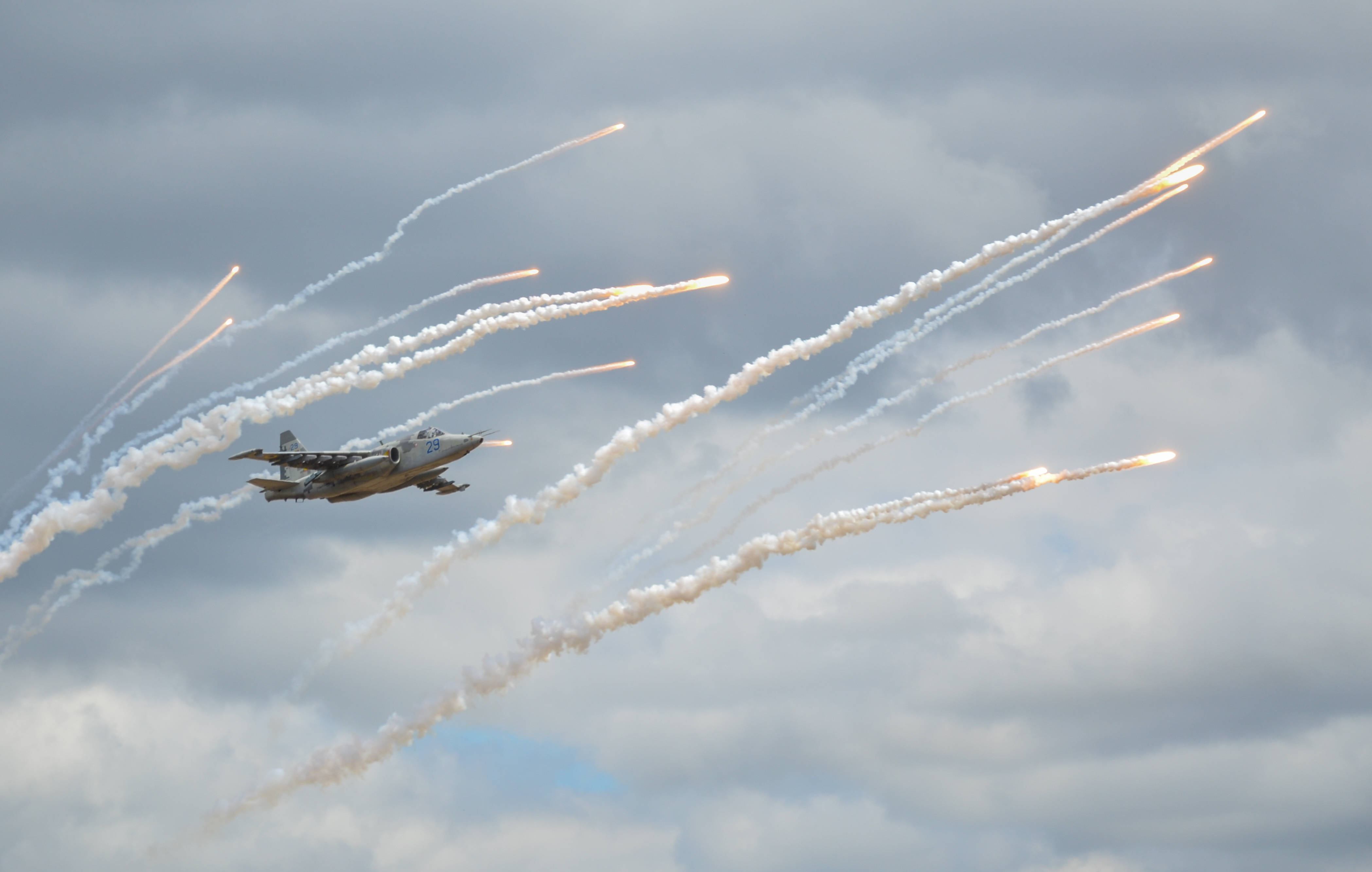 fighter plane, military jet, blue sky, 4K Desktop Wallpaper