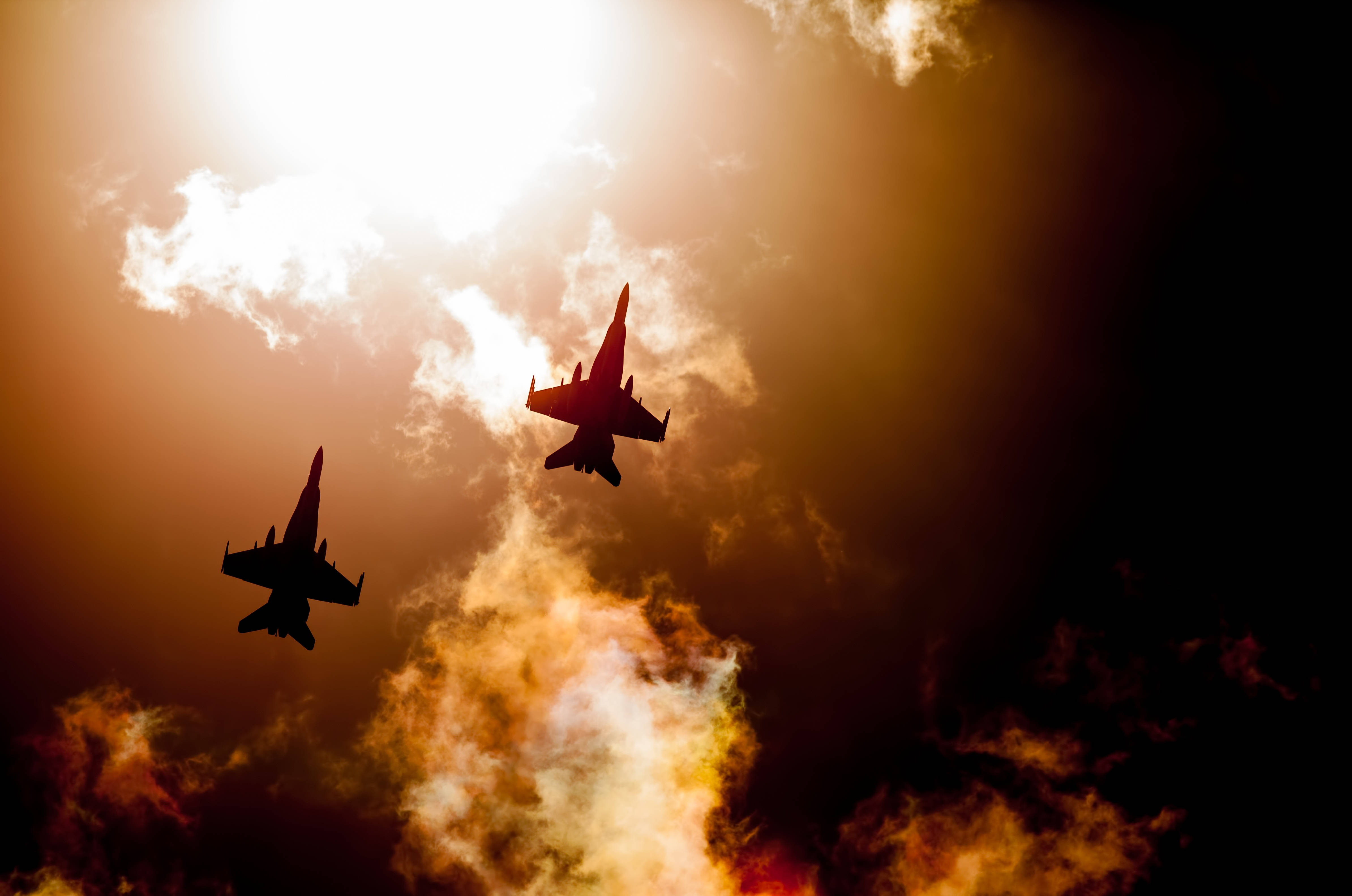 4K Fighter Plane, fiery sunset sky, dramatic clouds, 4K Desktop Wallpaper
