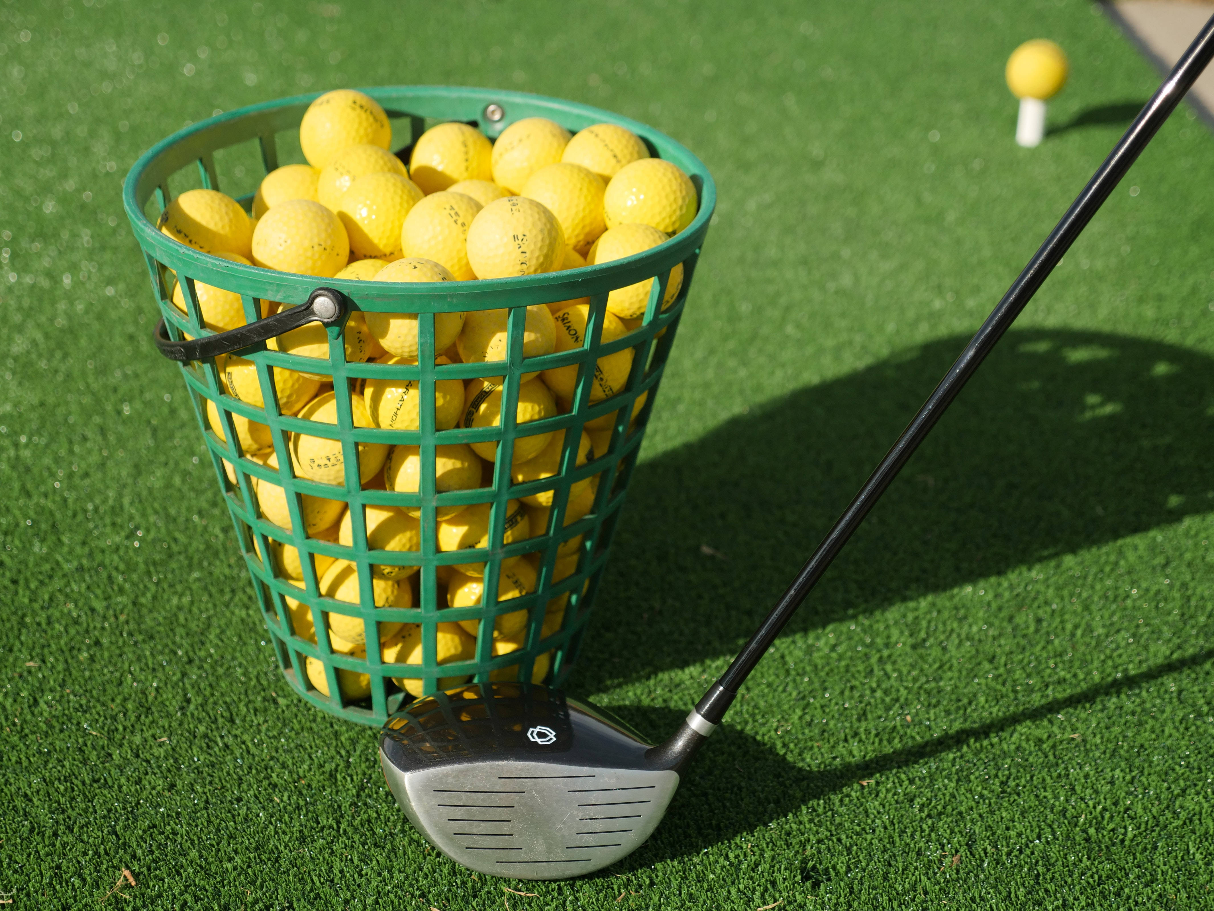 4K, yellow golf balls, basket, 4K Desktop Wallpaper