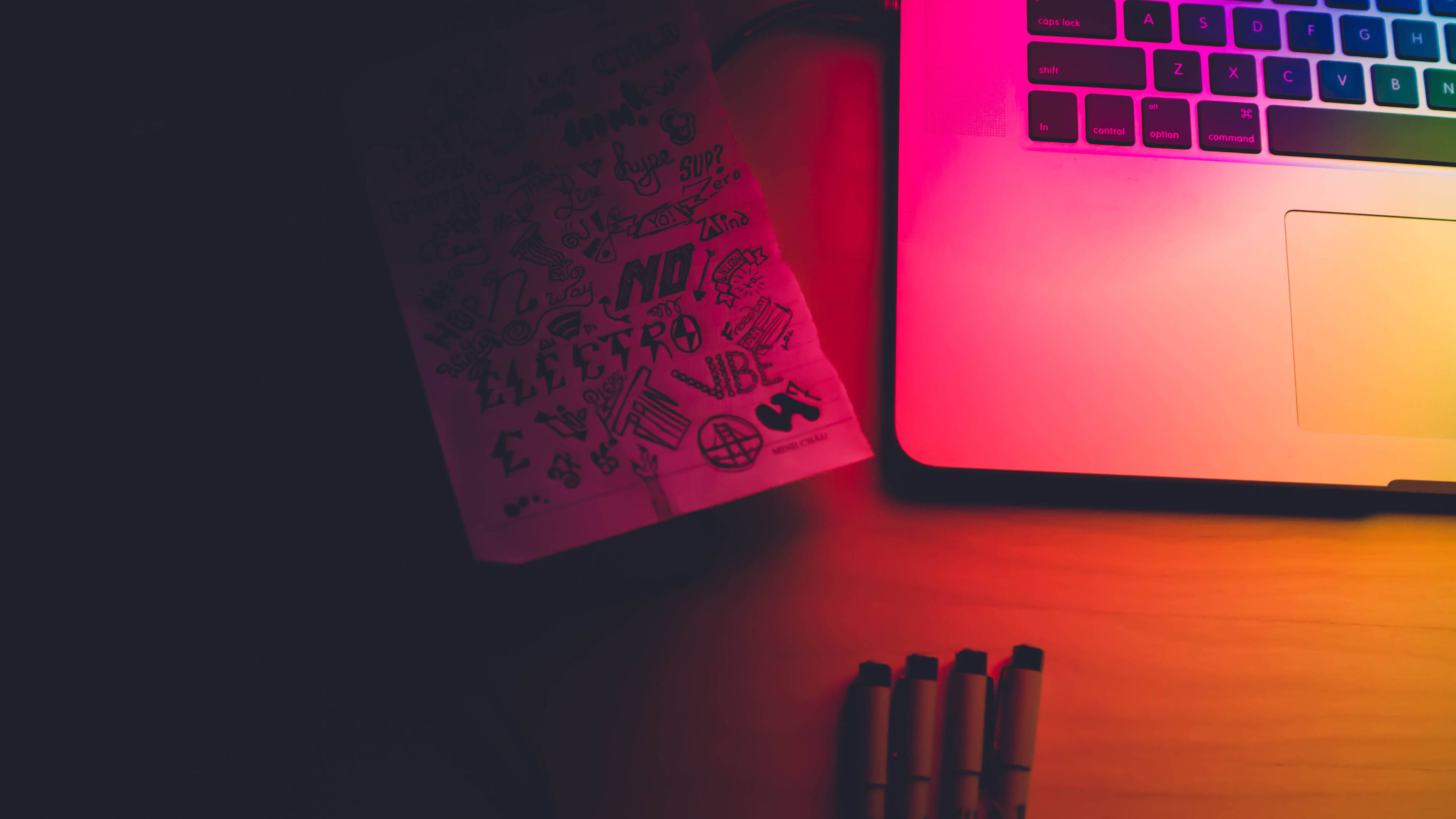 4K Laptop, rainbow light, pink and orange light, 4K Desktop Wallpaper