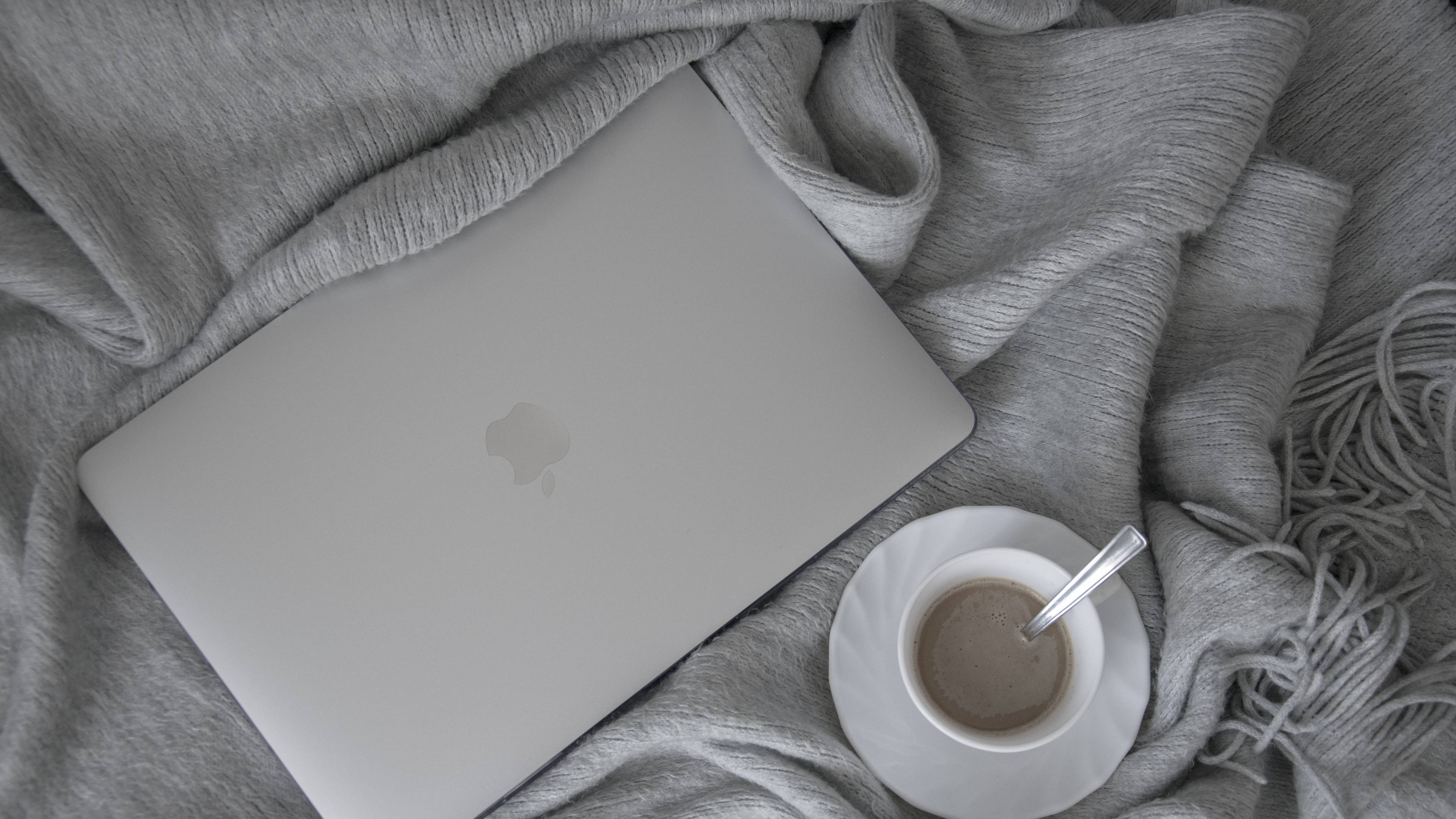 4K Laptop, silver laptop, coffee cup, 4K Desktop Wallpaper