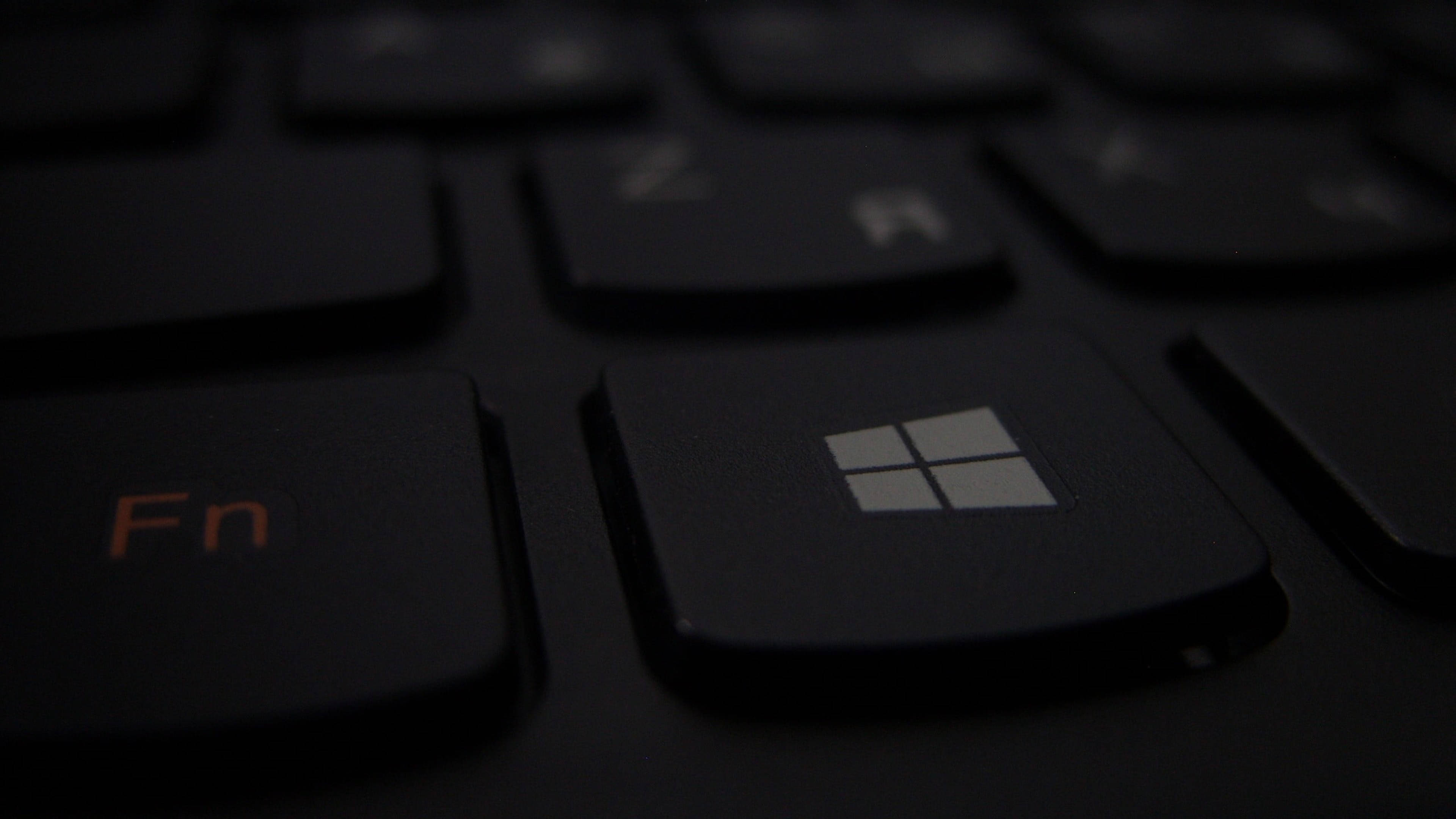 4K Laptop, Windows key, Fn key, 4K Desktop Wallpaper