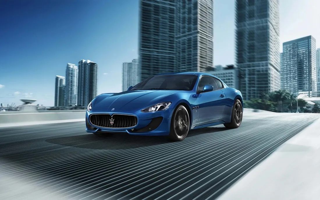 4K Maserati