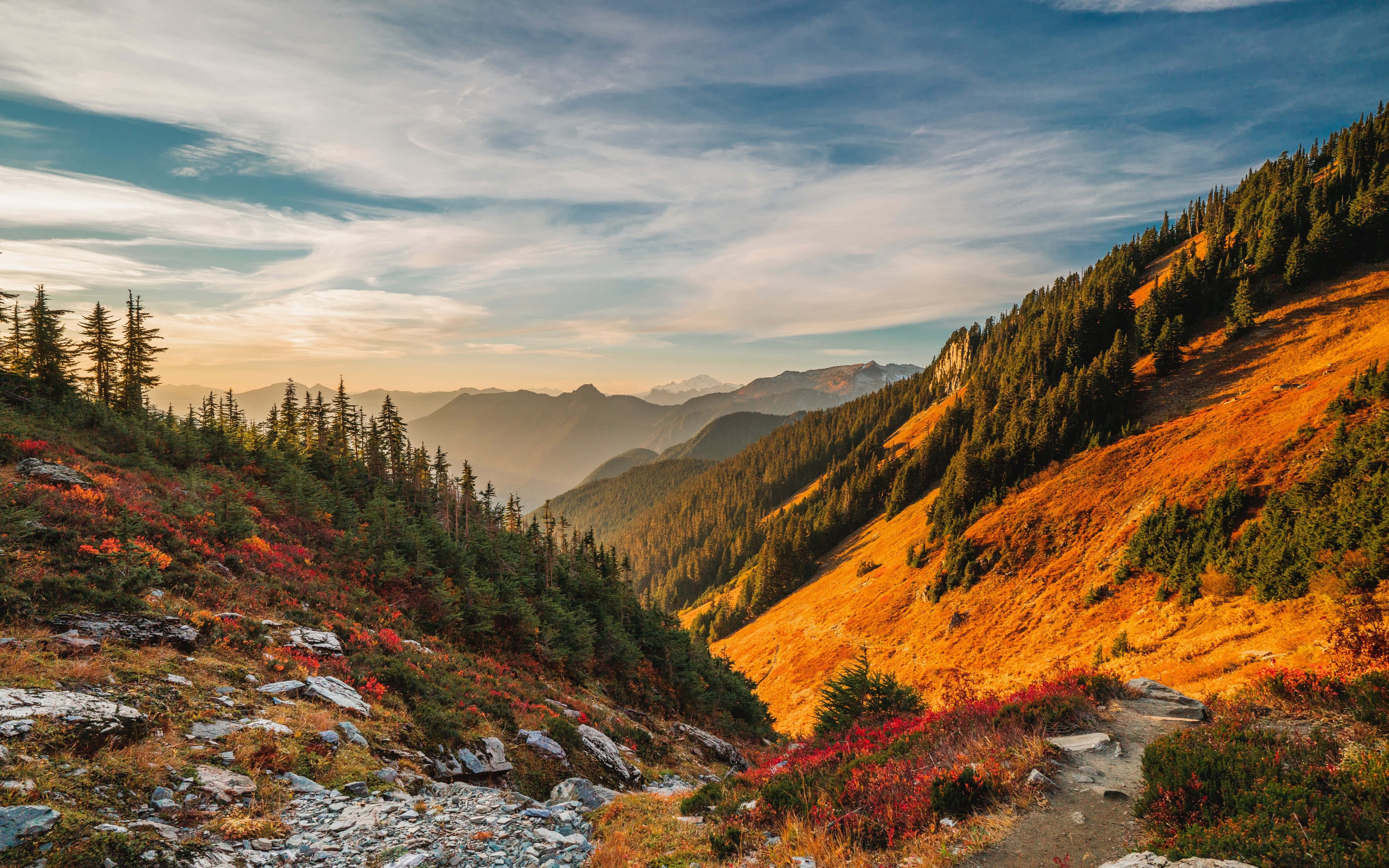 4K Mountain, autumn foliage, fiery reds, 4K Desktop Wallpaper