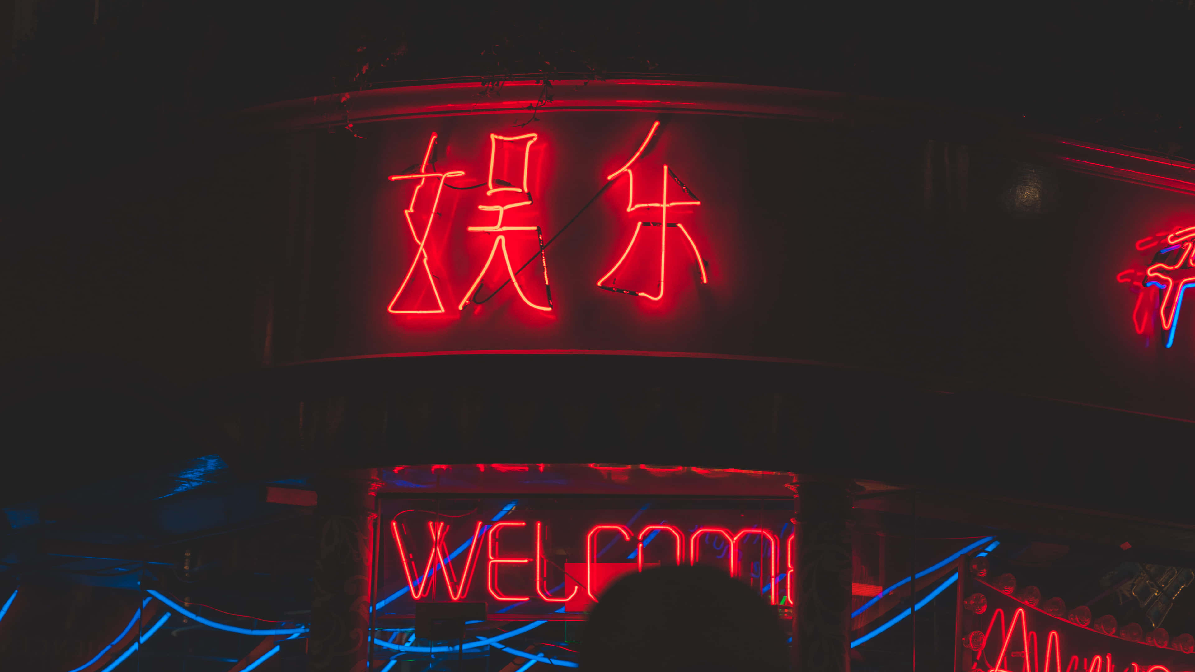 4k red neon, neon sign, dark night sky, 4K Desktop Wallpaper