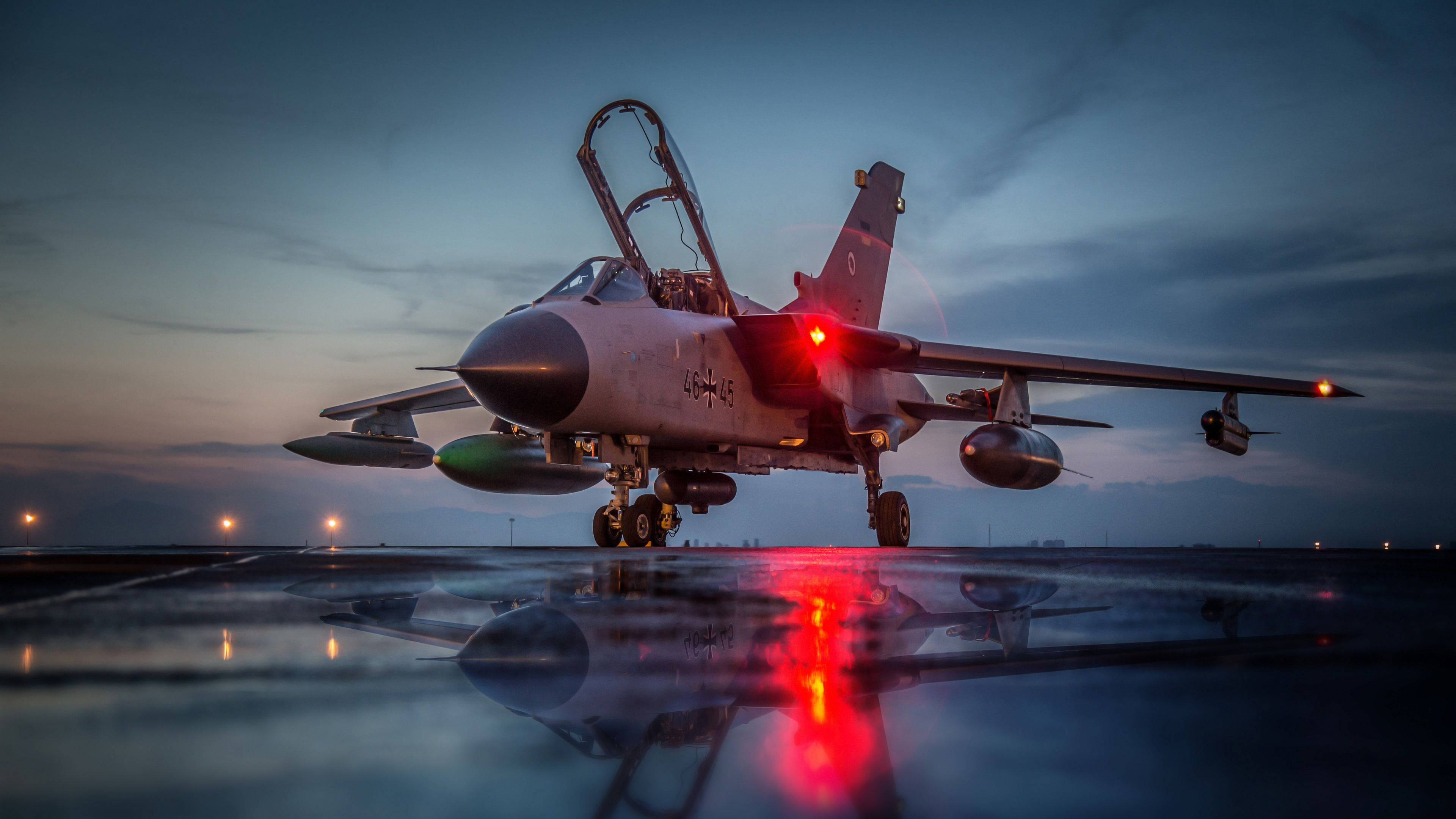 fighter jet, red navigation lights, wet runway, 4K Desktop Wallpaper