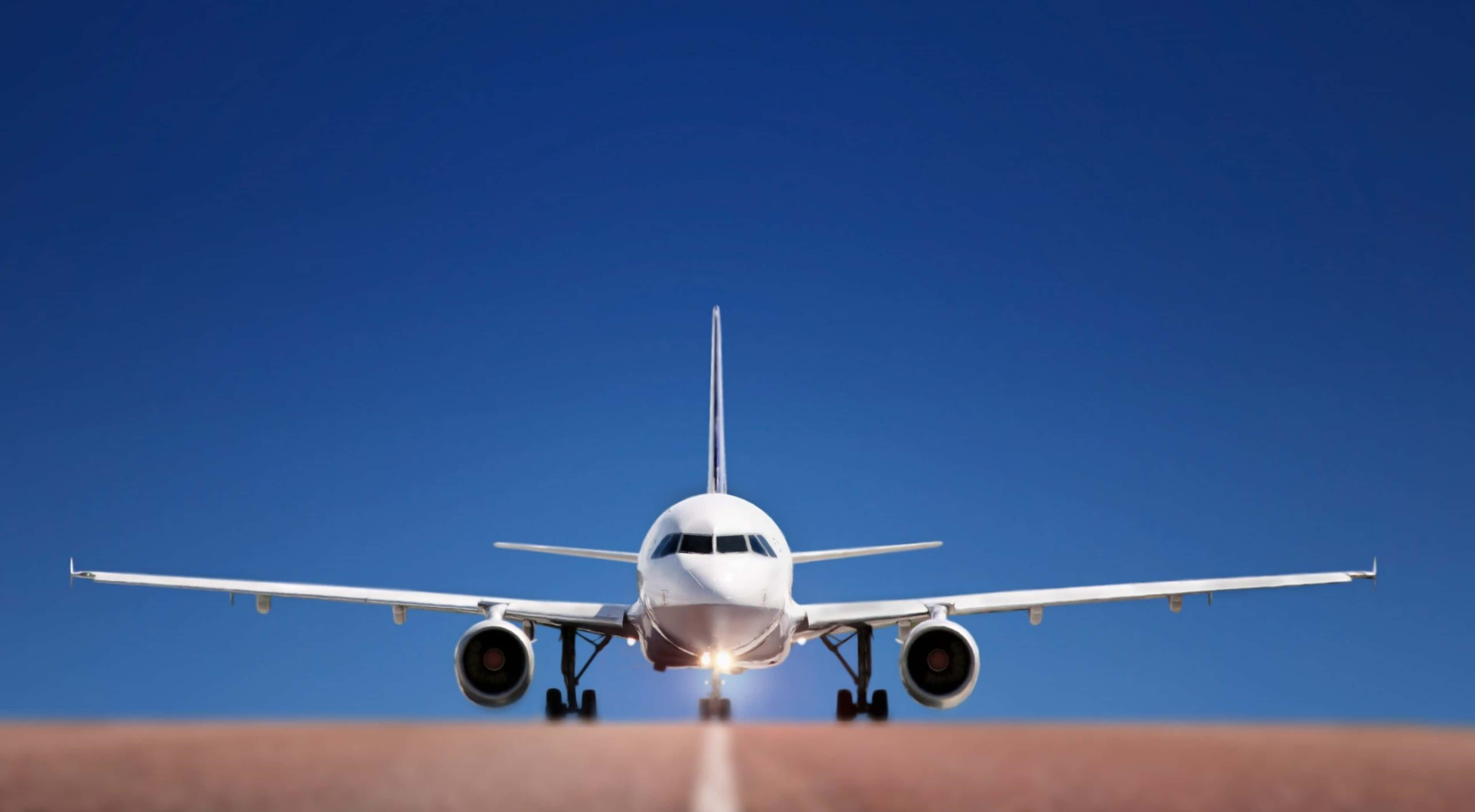 white passenger jet, runway, clear blue sky, 4K Desktop Wallpaper
