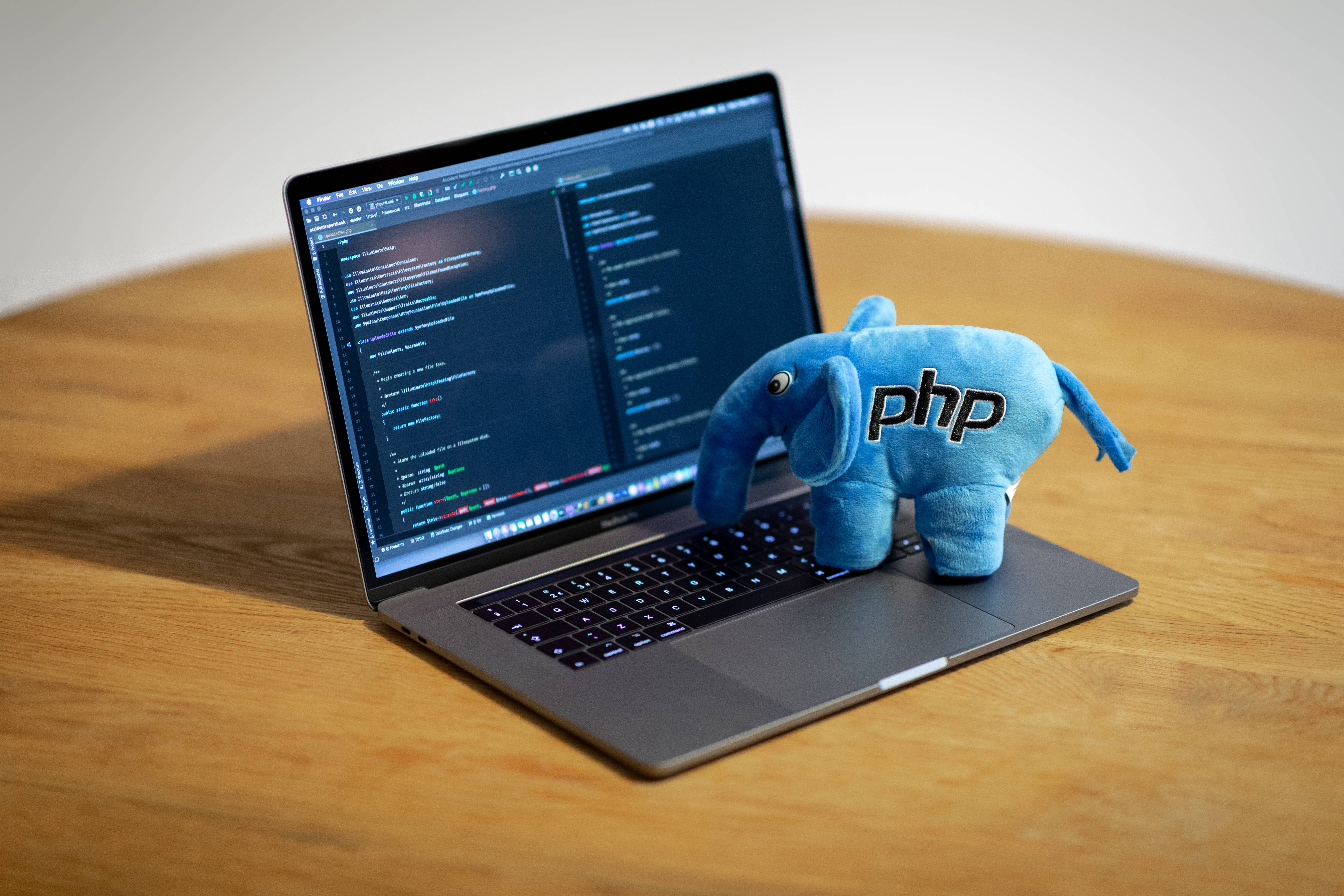4K Programming, PHP elephant, laptop, 5K Desktop Wallpaper