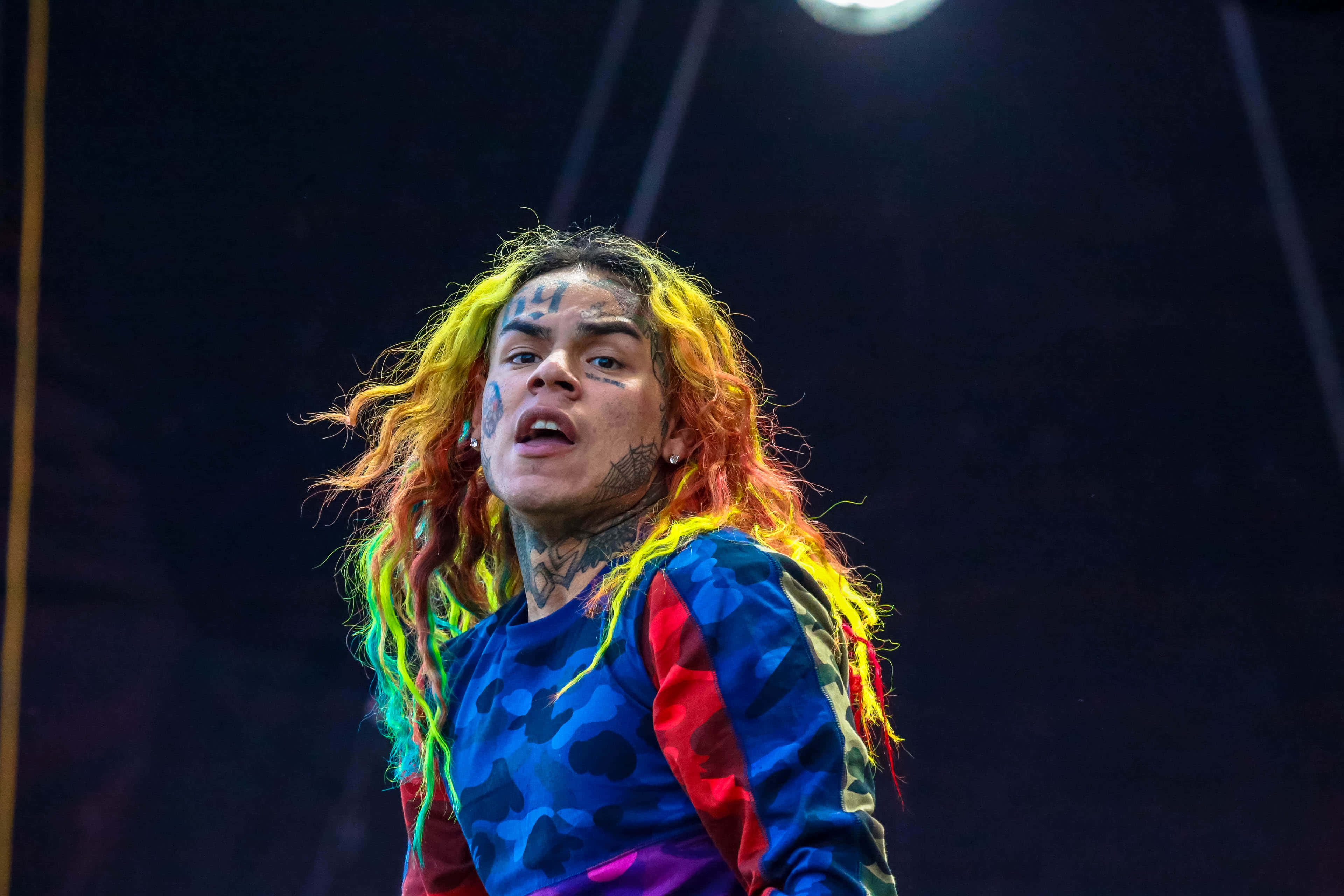 69 Rapper, rainbow hair, face paint, 4K Desktop Wallpaper