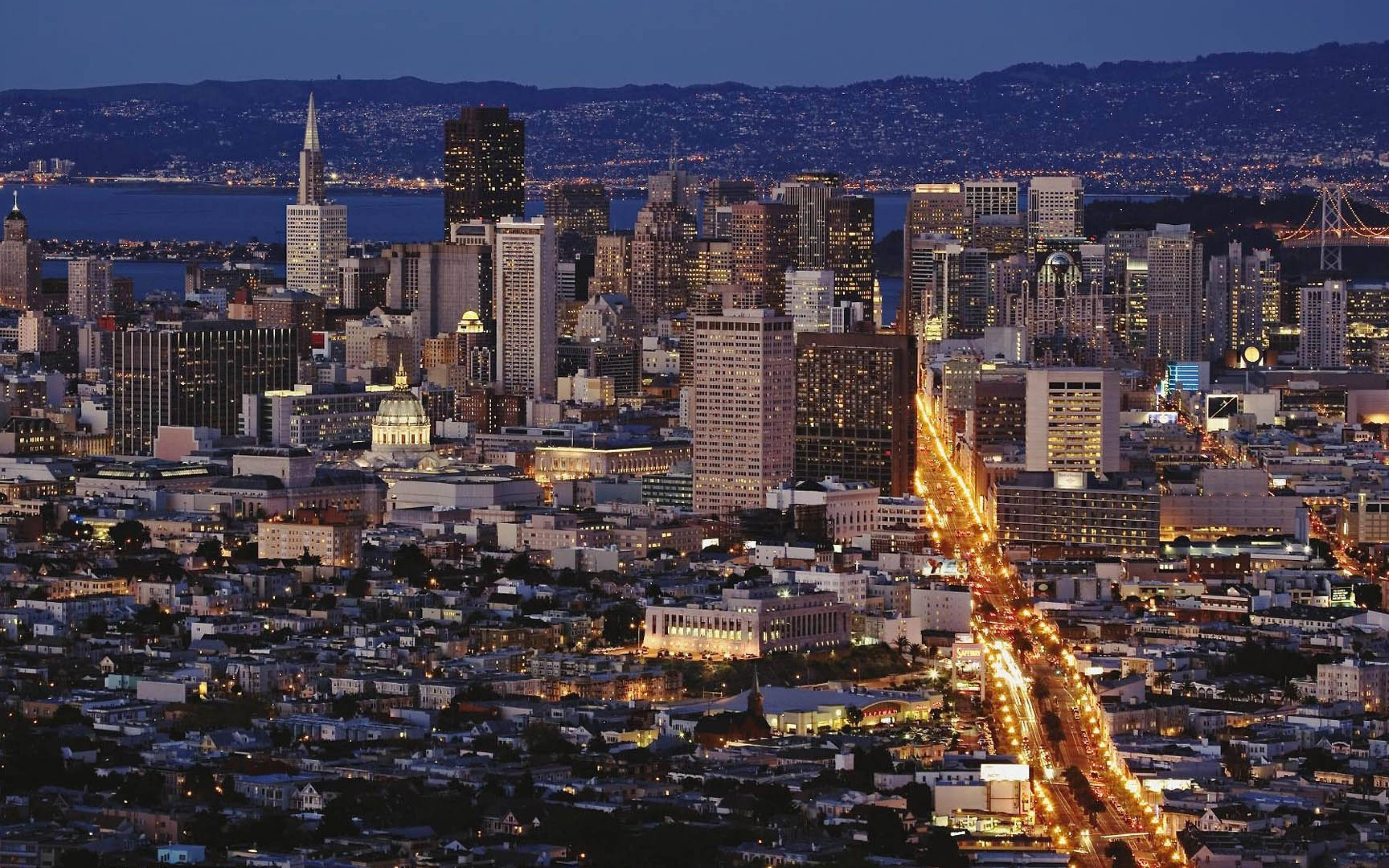 San Francisco, dusk, glowing city lights, 5K Desktop Wallpaper