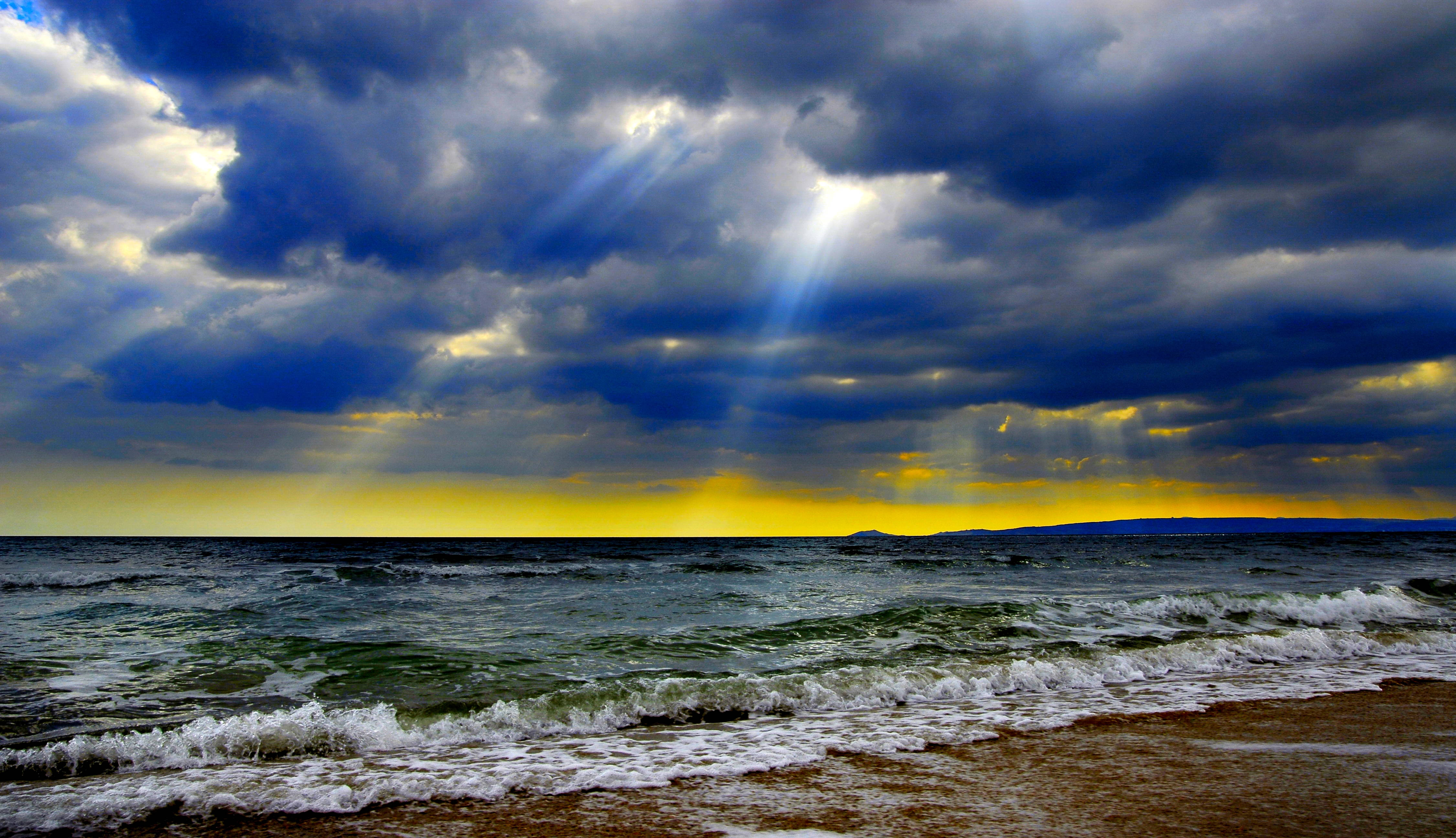 4K Sky, sun beaming, ocean, 4K Desktop Wallpaper