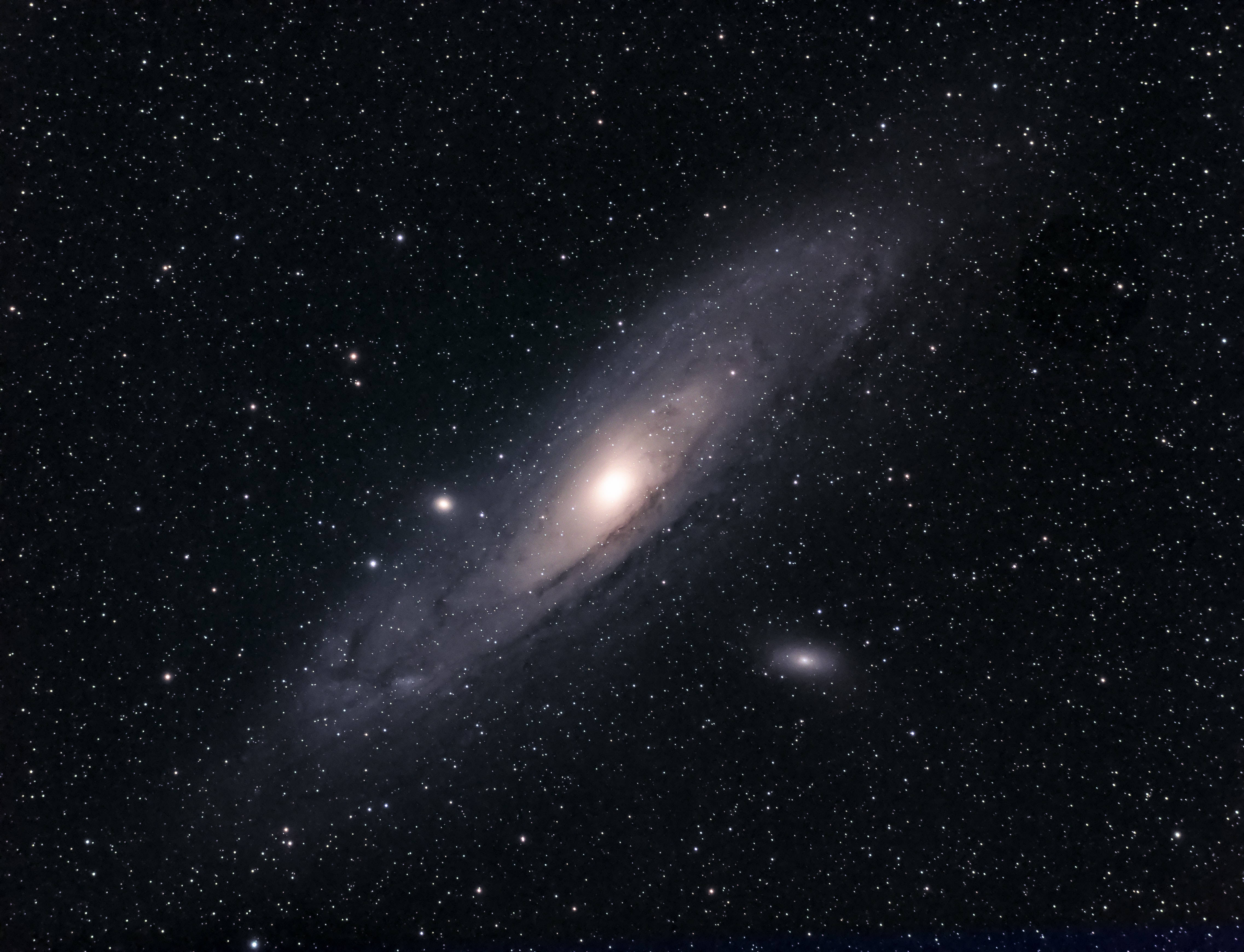 milky way galaxy, spiral galaxy, bright core, 4K Desktop Wallpaper